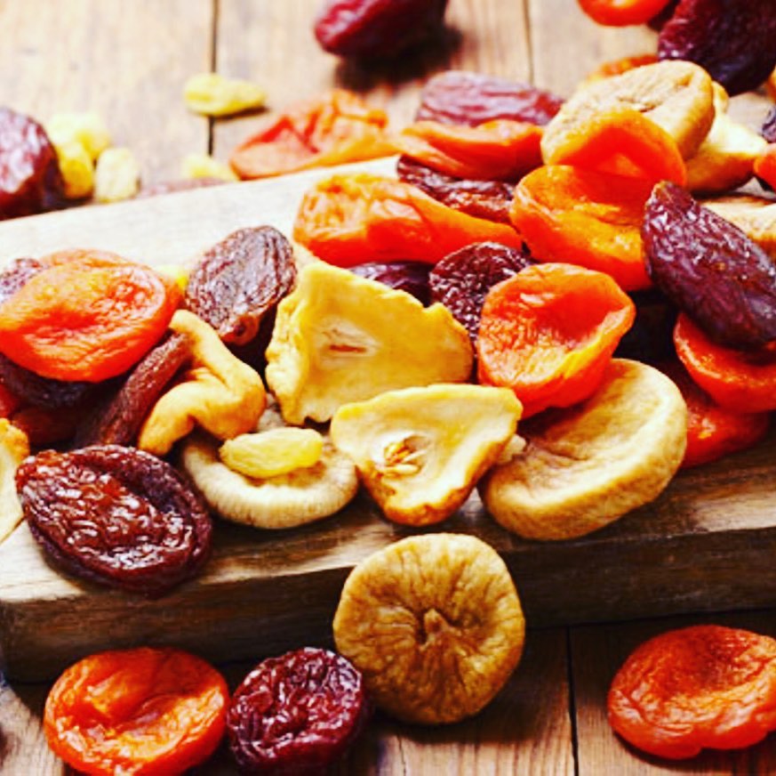 #driedfruit generally contains a lot of #fiber and is a great source of antioxidants, especially polyphenols.
Polyphenol #antioxidants are associated with health benefits such as improved blood flow, better digestive health, decreased oxidative damage and reduced risk of many #diseases
#recipehint
When using dried fruit in a cooking recipe, soak it first. If not done, it will absorb a lot of water from the recipe's ingredients, which results in a drier outcome #goodforyou #healthylifestyle #healthyfood #fullofflavour #snacks #fruits #chefmed2019 #carmelocarnevale #themediterraneanway
