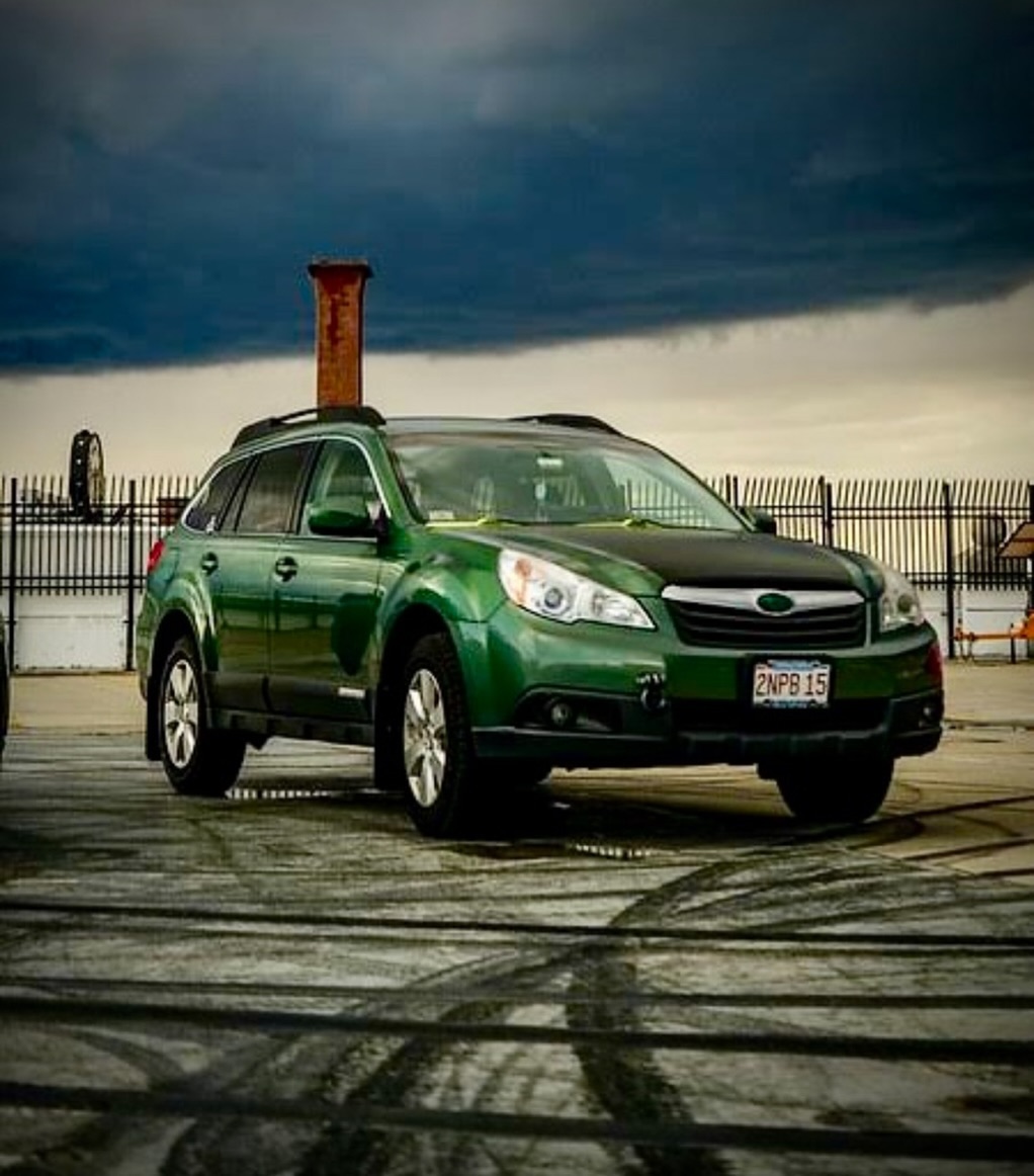 Long overdue for @cypressubie glad to have you part of the team!
#cheers #hops #outback #subaru #subaruoutback #subaruoverlanding #offroad #newengland #fern #cypress #boston #massachusetts #rhodeisland #craftbeer #cargroup #showcar #trend #trending #foryou #foryoupage #clouds #stormclouds #storm