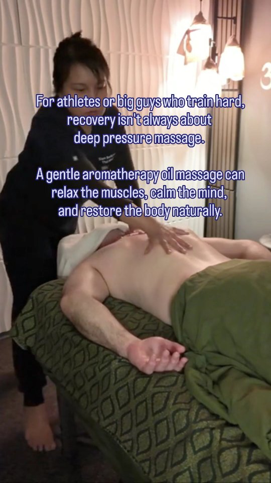 Sometimes, stress and training paināespecially for big, strong menādonāt require deep pressure or complicated techniques.
A simple aromatherapy oil massage can be more than enough to help the body truly recover.
āļø(619)876-8033
š7841 balboa Ave suite 204
San Diego, CA 92111
š4690 Mission Blvd
San Diego, Ca 92109
www.sdsiambodyworks.com
#sandiego #massagepainrelief #thaimassage #massagetherapist #bestmassagesandiego
