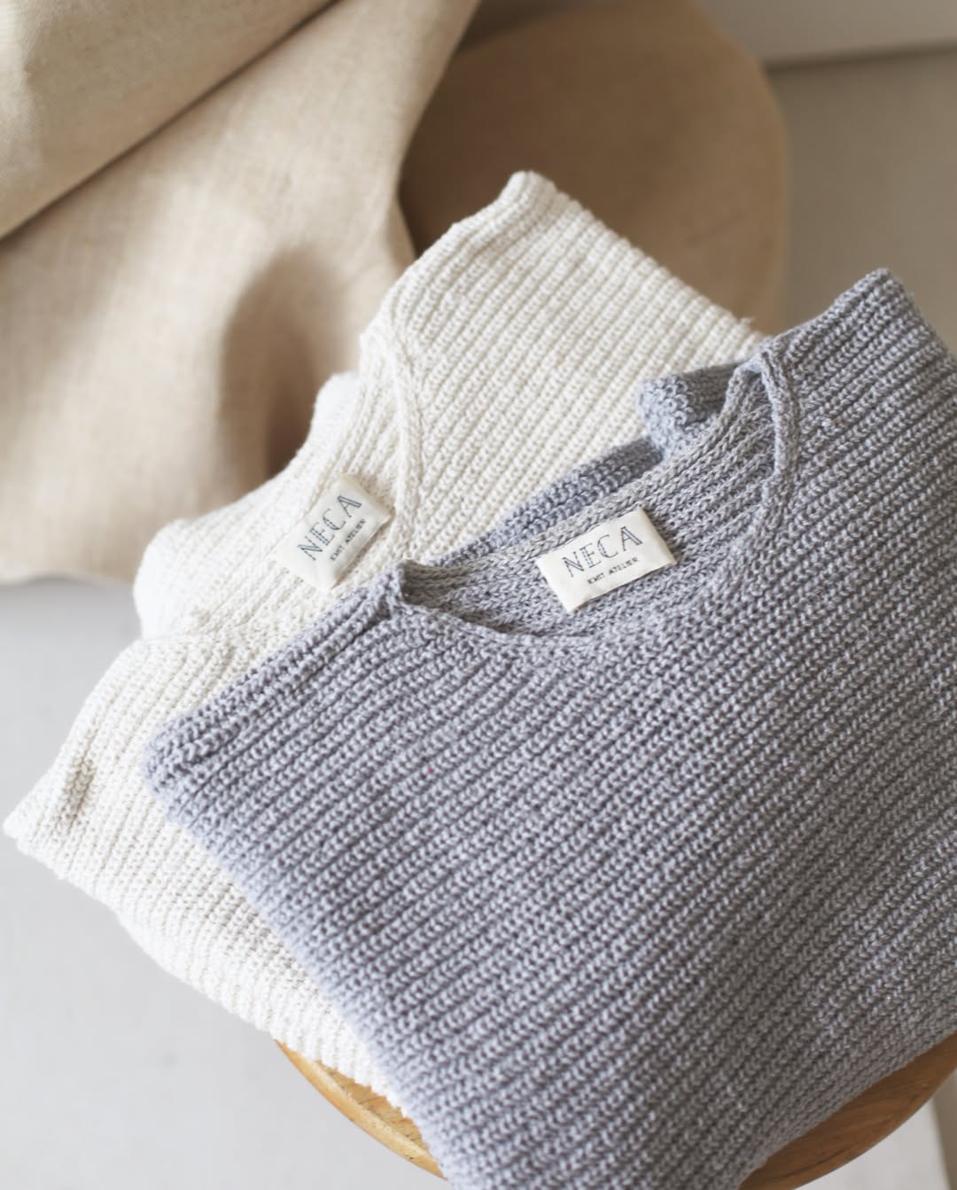 A Blusa Maria está chegando com uma novidade logo menos!
O que vocês acham que teremos de novo para este modelo amado? Me conta nos comentários.