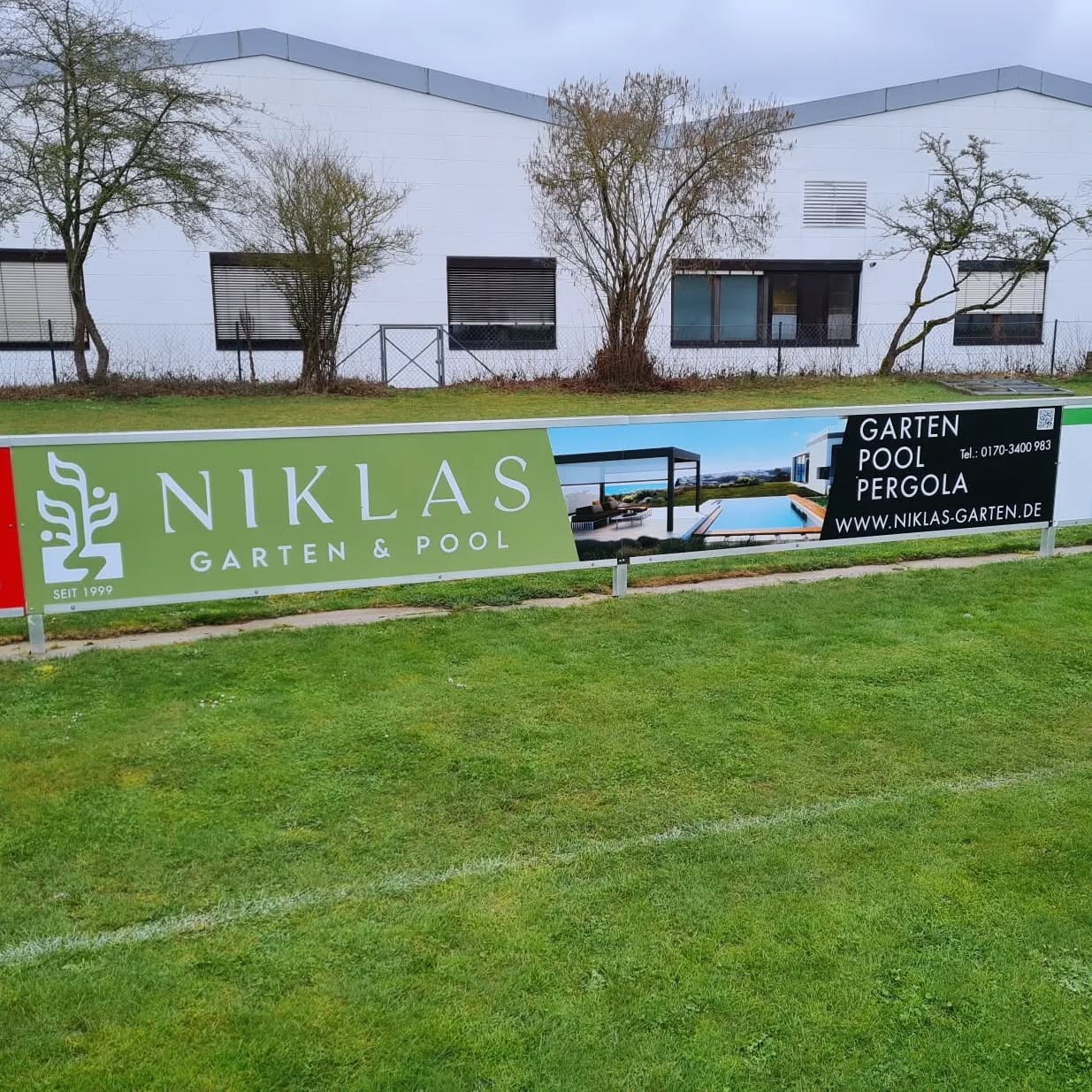 Wir sind sehr stolz auf unsere Sportler in Berg und freuen uns, euch zu unterstützen!
🏆🏆🏆
Wünschen euch allen viel Spaß und Erfolg, sowie gute und faire Spiele mit begeisterten Zuschauern und Fans.
🍀🍀🍀