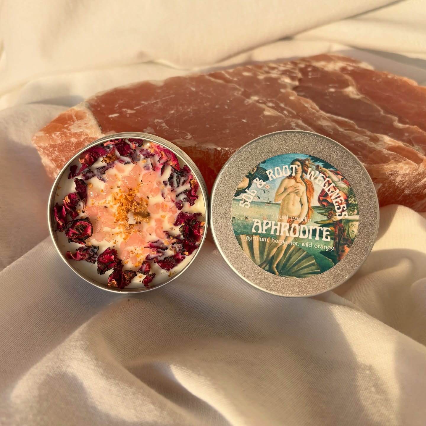 Product Spotlight ✨🤭
Our online store is updated with lots of new goodies. You’ll now find a curated collection of our fave incense burners and incense sticks, ritual bath soaks, sacred mist room sprays, candle lover accessories, and our new Valentine’s Day line. 🫶🏼
Our entire online store is 20% off now through Feb 14th in celebration of valentines day. Get your boo a mystical gift!
✨LINK IN BIO✨
w/ luv
Sol & Root ☀️🌳
#metaphysicalshop #onlinesale #valentinesdaygiftideas #ritual #giftideas