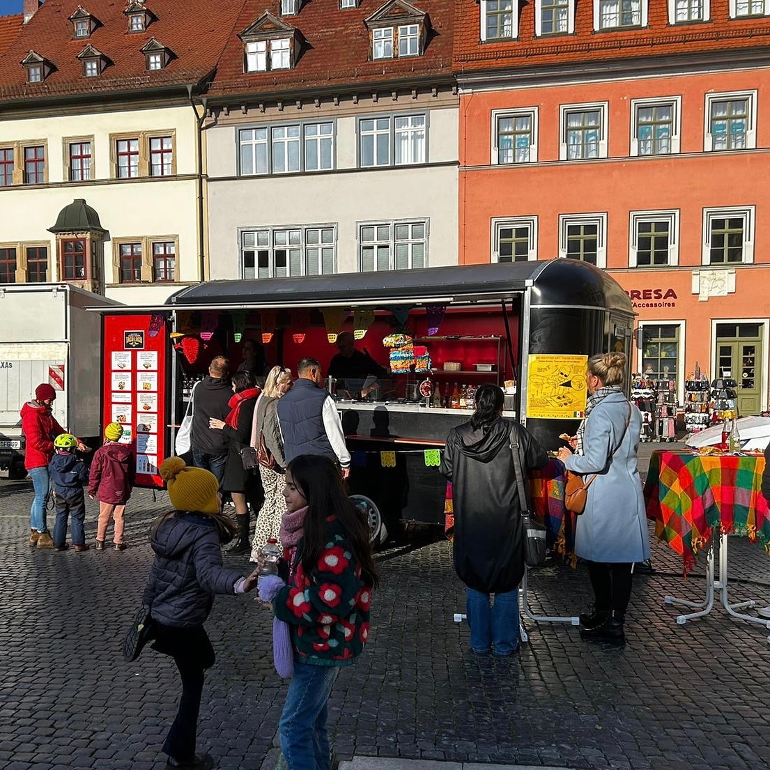 #tacolocoweimar #tacosdorados #tacosalpastor #tacosdetinga #tacosdecarnitas🐷 #chiliconcarne🌶 #frijolesrefritosconqueso #tostadasdefrijolesrefritos #tacosdebirria #tacosdenopales🌵🌵🌵