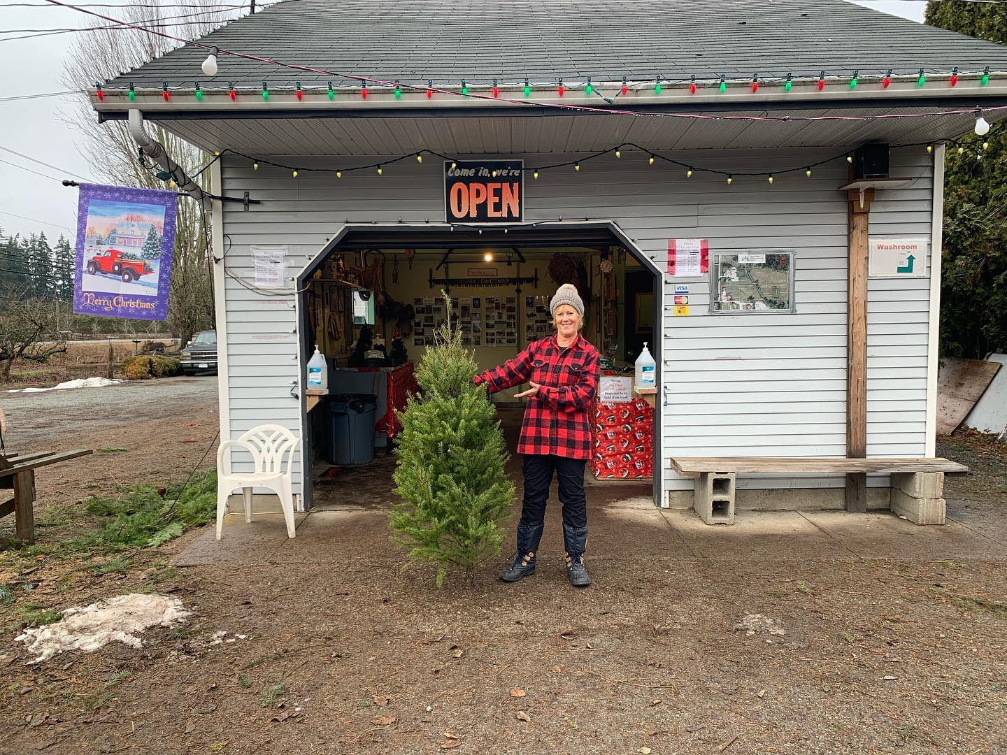 We’re still Open!
One 🌲 left!