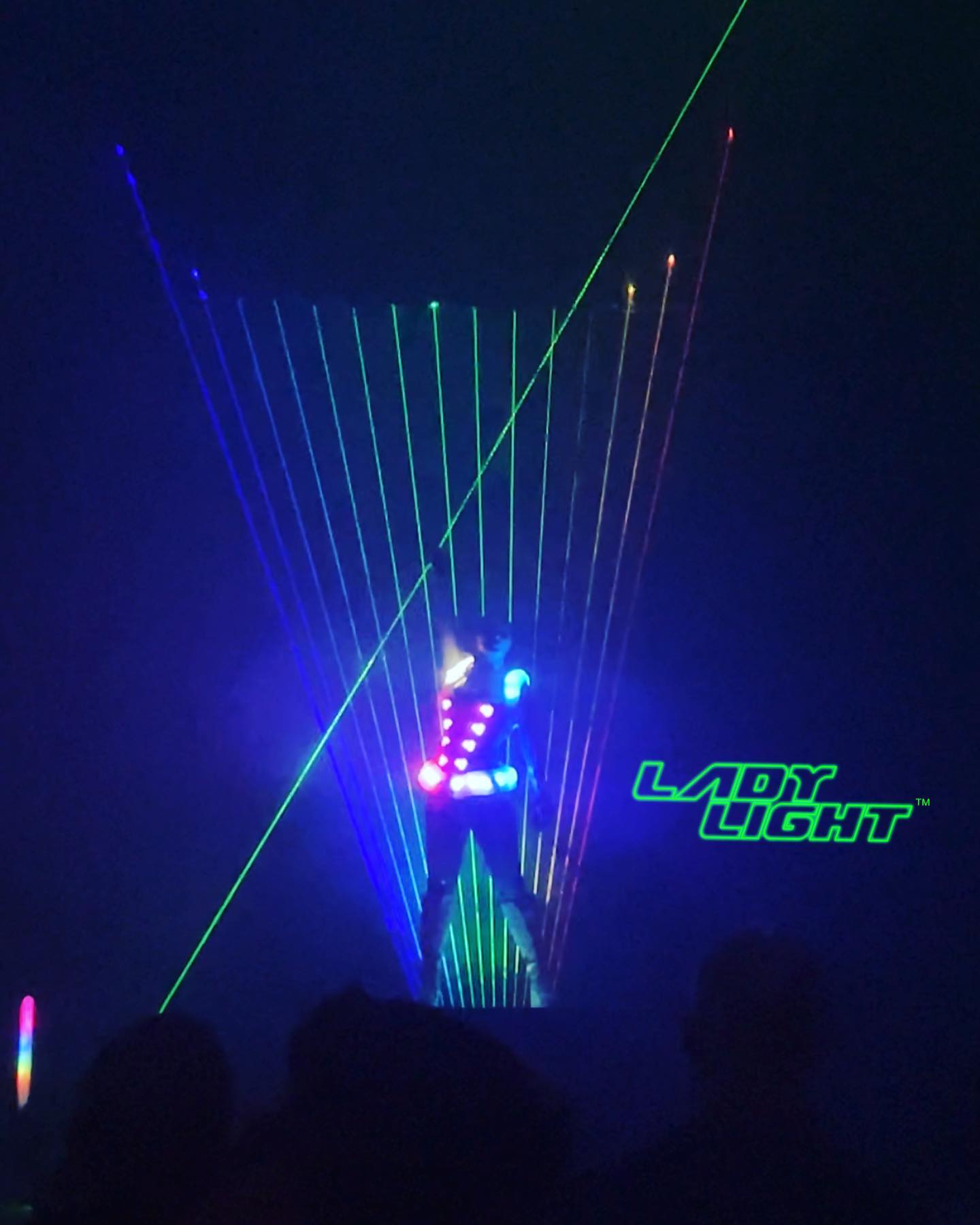 Lasergirl at an event yesterday in Utah. #lasergirl #laseract #lightbender #futuristic #hitech #wowfactor #eventprof #eventplanner #sessionopener #neon #glow #laser #laserman