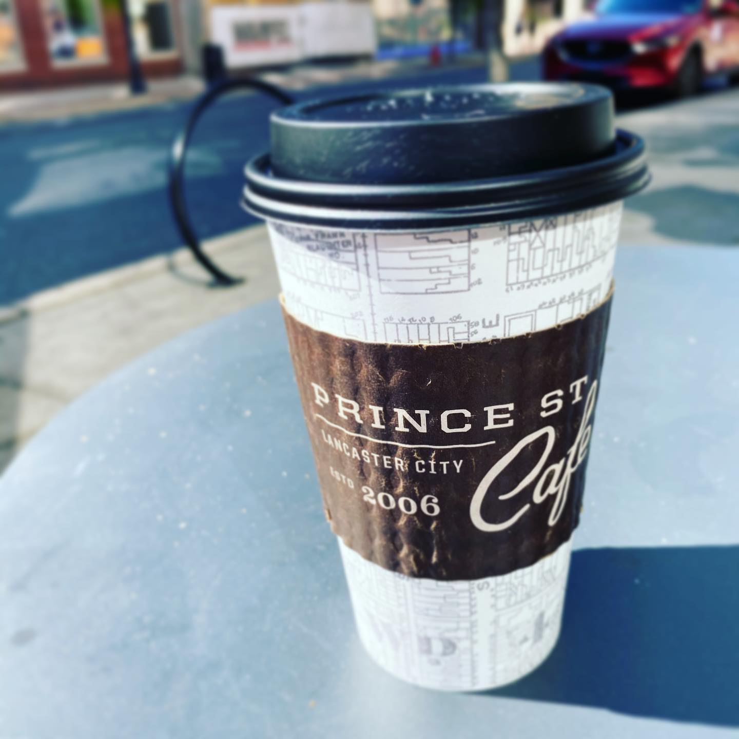 Have coffee, will travel. Beautiful day for a Cinnamon Spice Latte and toddle about the city ☕️🏙 @princestcafe #coffee #princestreetcafe #coffeelover #citylife #beautifulday #freshair #coffeetime #lancaster #lancastercity #fallisintheair #fallvibes #cinnamon #caffeine