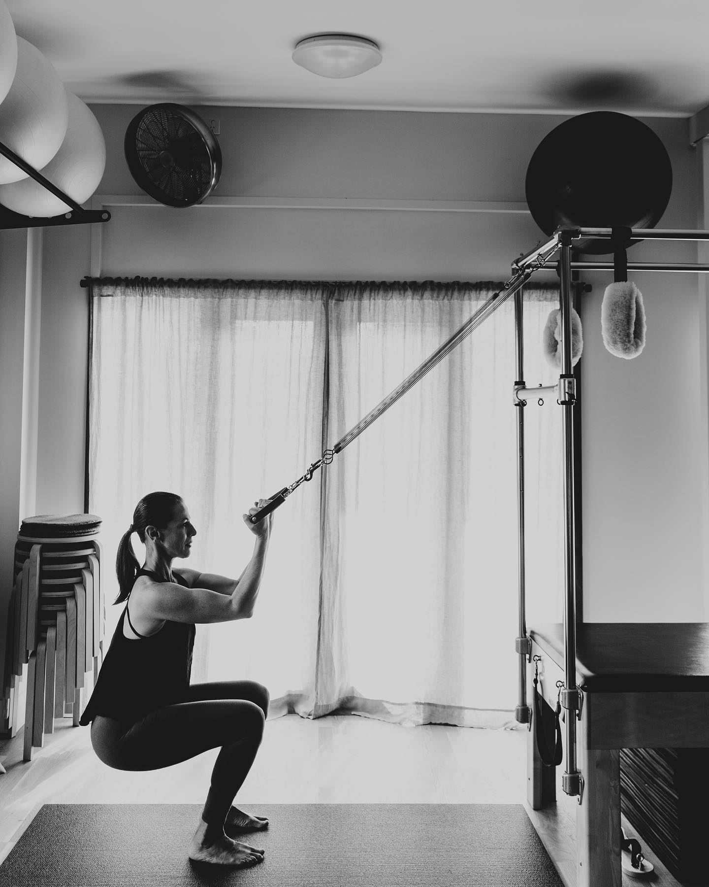 There has been a lot of talk about our ‘Back Line’ in the studio these last few weeks.
_
The Superficial Back Line is a fascial line that connects and protects the entire back surface of your body, from your feet to your brow.
_
When you squat, or sit in/ get out of a chair, do you feel you are moving and supporting your body from the back? Or do you over rely on the front of your hips and legs? Most of us are doing the latter, so even by practicing squats, we might just be strengthening the already strong quad muscles, and maybe continuing a pattern of tension around the hips.
_
The great advantage with the Assisted Squats at the end of the Pilates Trapeze Table, is that the springs provide assistance, so you can ‘sit down/ stand up’ using the back of your body, gaining better strength through your hamstrings, gluts and spine extensors. The support of the springs allows you to shift your centre of gravity, so that you can move with more balance around your hip joints.
_
In the Pilates and Movement studio, we focus on better alignment and centre of gravity to reconnect with the back line of our body. Everyone is feeling the benefits of less hip pain, greater range of movement, and increased strength.
_
#pilatesandmovement #pilatesandmovementsunshinecoast #pilates #trapezetable #pilatessunshinecoast #sunshinecoastpilates #sunshinecoastfitness #movesunshinecoast #squats #sittostand #backline #anatomytrains #anatomytrainsinmotion
#balancedbody #balancedmovement #tensionfree #happyhips #balancedjoints #grounded #groundedfeet #connected #flowfromheadtotoe