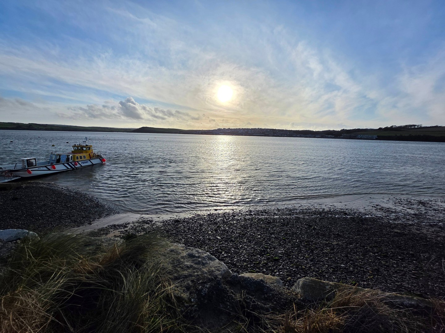 Current scenes at Rock beach. Why not pop up for a pint on your way back home. Happy hour til 5pm! 🍺
#rock #sunset #happyhour #cornwall