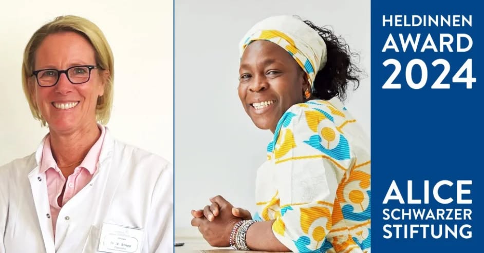 ✨HeldinnenAward 2024✨🏆
Die Ärztin Cornelia Strunz und die Sozialarbeiterin Virginia Wangare Greiner kämpfen gegen Genitalverstümmelung – in Deutschland.
Dafür erhalten sie am 25. Oktober um 12 Uhr im Roten Rathaus Berlin den „HeldinnenAward 2024“ der Alice-Schwarzer-Stiftung.
Der Award ehrt Frauen, die sich für andere Frauen einsetzen.
Die Laudatio für Dr. Cornelia Strunz wird Waris Dirie halten. Mit ihrem Buch „Wüstenblume“ (1998) machte die gebürtige Somalierin, die mit 18 Jahren als Top-Model entdeckt worden war, die Genitalverstümmelung weltweit zum Thema.
Die Laudatio für Virginia Wangare Greiner hält Prof. Dr. Jürgen Wilhelm, langjährig in der Entwicklungshilfe engagiert.
Gastgeberin ist die Justizsenatorin Felor Badenberg.
Der Preis wurde erstmals 2023 verliehen: an die todesmutige iranische Frauen- und Menschenrechtsanwältin Nasrin Sotoudeh. Sie wurde drei Tage später aus dem Foltergefängnis Evin in Teheran entlassen.
Die Preisverleihung ist öffentlich. Anmeldung bis spätestens 10. Oktober unter: mail@alice-schwarzer-stiftung.de
@emma.magazin