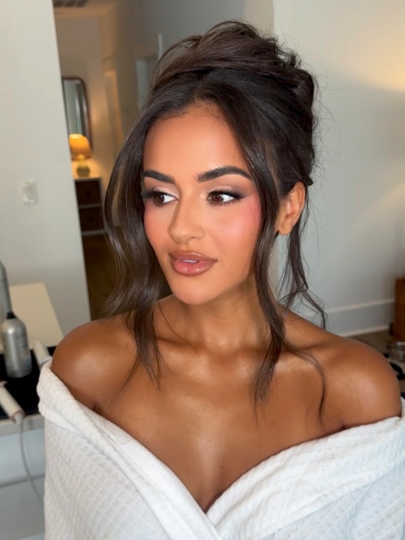 In case you were searching for bridal hair/makeup inspo… 🤍
#bridalhairandmakeup #weddingmakeup #updohairstyle #30amakeupartist #makeupinspiration