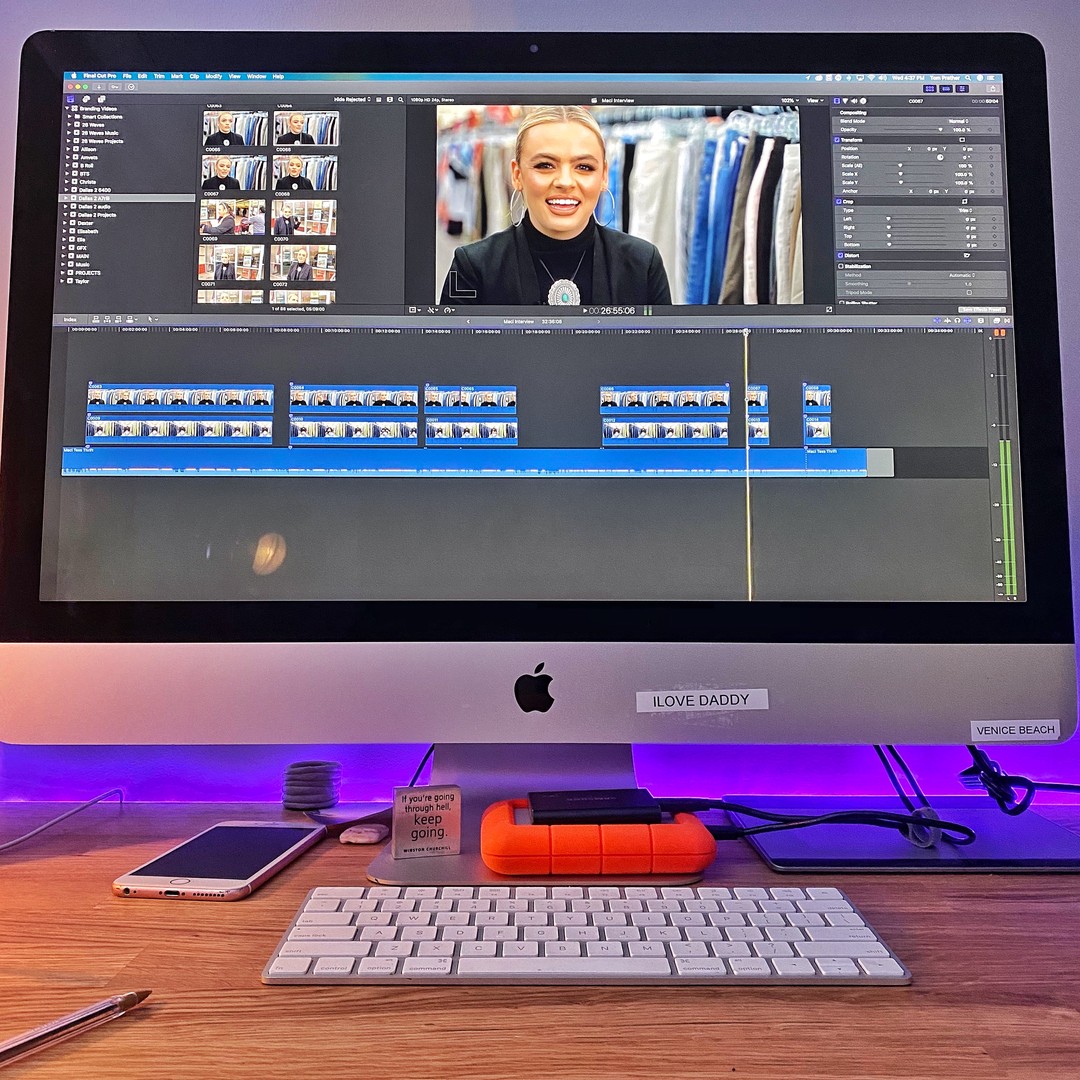 Hump day is for editing behind-the-scenes campaigns!
#humpday #videoproduction #washingtondc #maryland #virginia #branding #digitalagency #apple