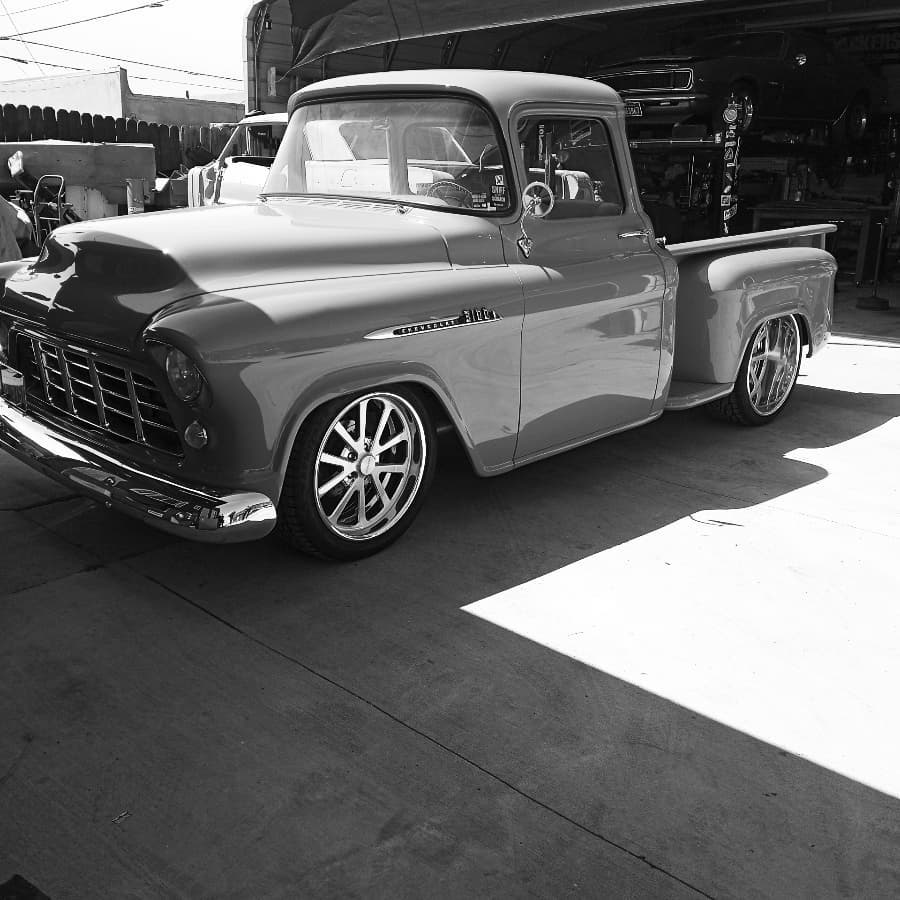 #58chevytruck #holeshotwheels #22x12 rear, #20inchwheels front #billetwheels #brushed and clear coated center.