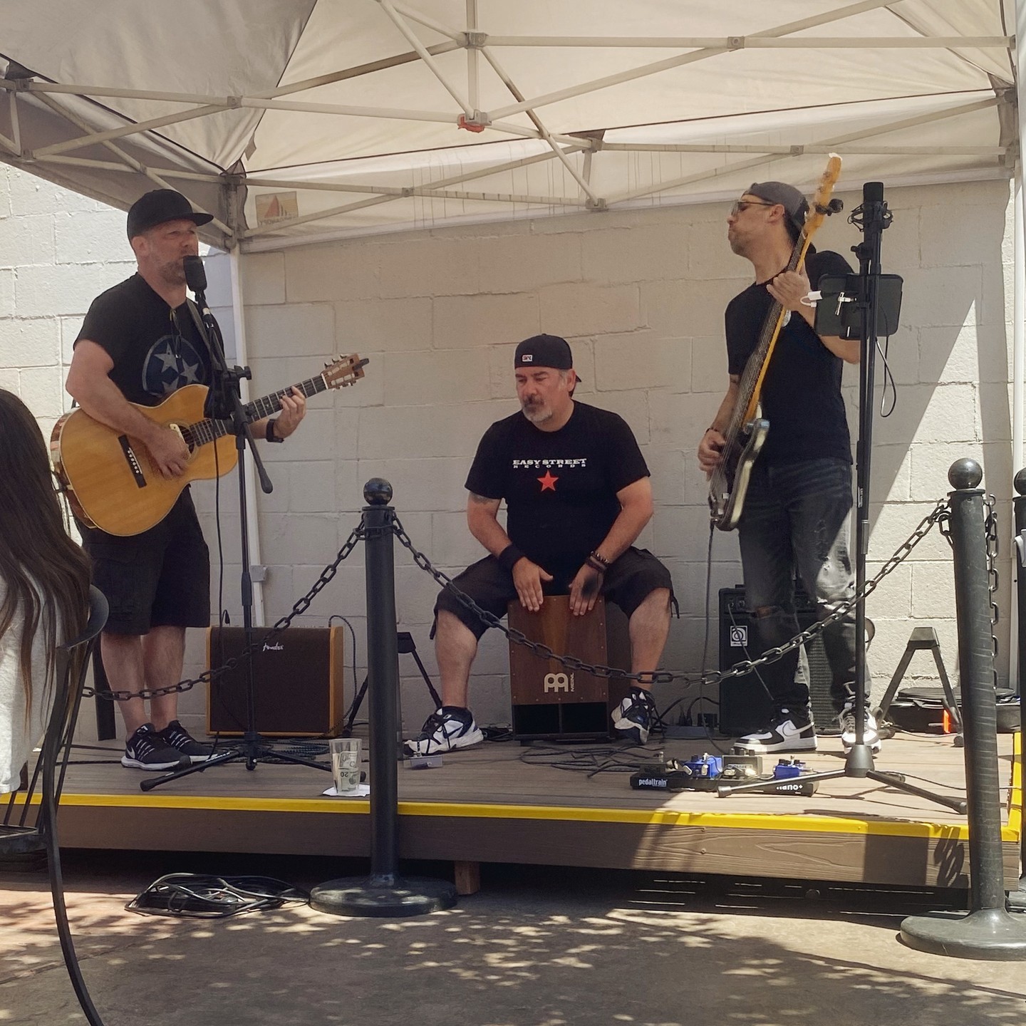 Had an amazing time playing at Michael's Market & Bistro in Moses Lake for a packed house last weekend! It was a fantastic way to spend the holiday with great friends, music, and fun.
#seattlemusic #seattlemusicscene #moseslake #michaelsbistro #irisdrive #livemusic #concert