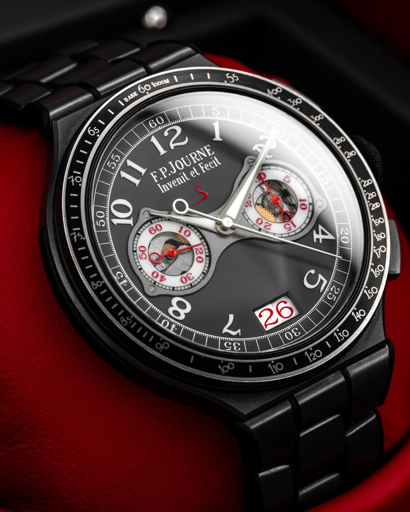 Watch of the Day Precision in its most aggressive form. High-performance materials meet artisanal complexity in this monochromatic masterpiece. Stealthy, sophisticated, and incredibly rare—built for those who move at a different speed.
✅ Available Now
📍 Based in South Florida
📩 DM for details or to secure it today
#watchoftheday #luxurywatches #chronograph #linesport #wristcheck #miamistyle #palmbeach #palmbeachstyle #timepiece #collectorspiece
