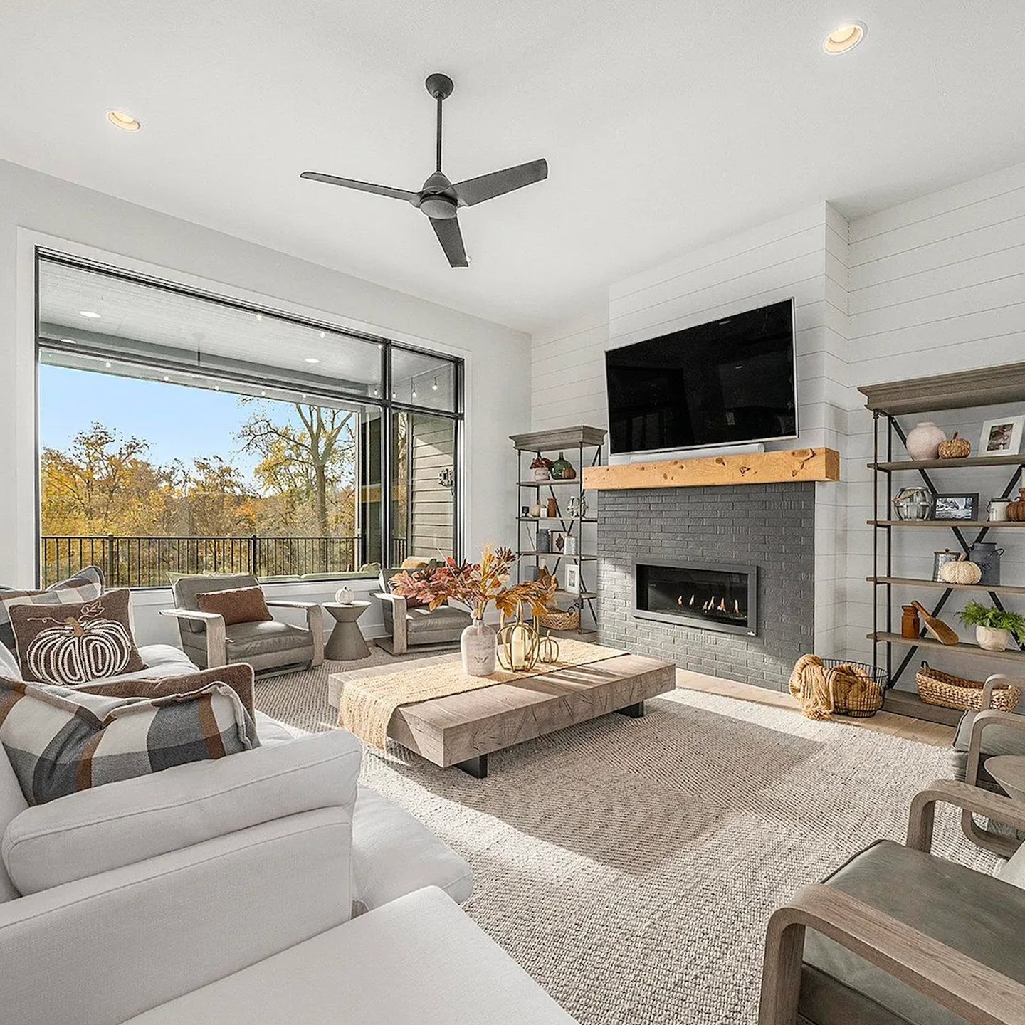 🍁 Make your family room the heart of your holiday home! With Henry's Painting & Contracting, a fresh coat of paint can elevate your space, creating a cozy backdrop for all your celebrations. 🍂✨
Our team specializes in transforming homes into inviting, stylish spaces for every occasion. Don’t wait – limited openings available!
🌟 Ready to bring new life to your home? Contact us now!
📞 319-853-8496
#HenrysPainting #HolidayTransformation #FamilyRoomRefresh #HomeDecor #CelebrateTogether