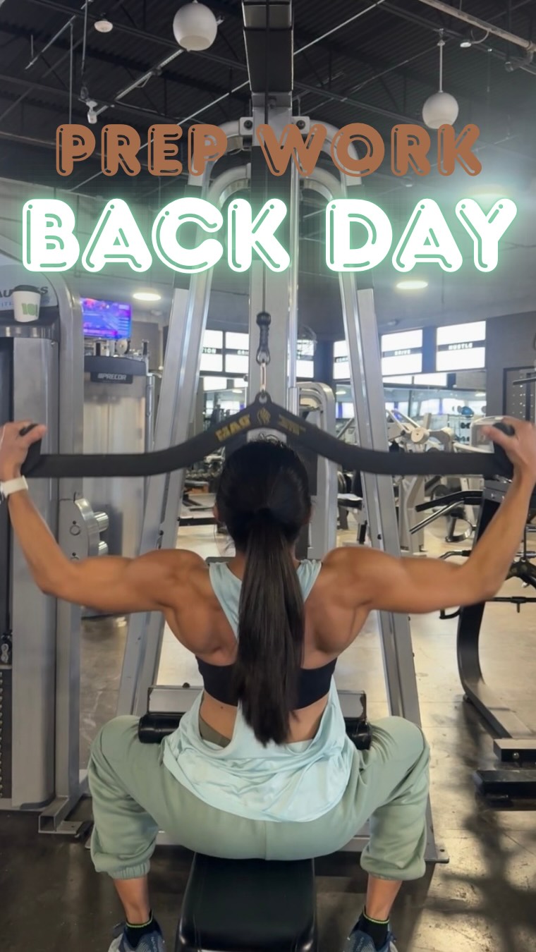 Try this and SAVE for your next back day ⬇️
1️⃣ Wide-Grip Lat Pulldown
⏱️ Tempo 2-2-3
2️⃣ Chest-Supported DB Row
⏱️ Tempo 3-1-1
3️⃣ Single-Arm Cable Row
⏱️ Tempo 2-1-2
4️⃣ Neutral-Grip Pulldown
⏱️ Tempo 3-1-2
5️⃣ Straight-Arm Pulldown
⏱️ Tempo 2-2-2
6️⃣ Rear-Delt Cable Fly
⏱️ Tempo 2-2-2
Finisher: 1 pull up (dead hang -> chin-> floor) til failure
#spacecitygym #backdays #gymworkouts #bodybuildingworkout