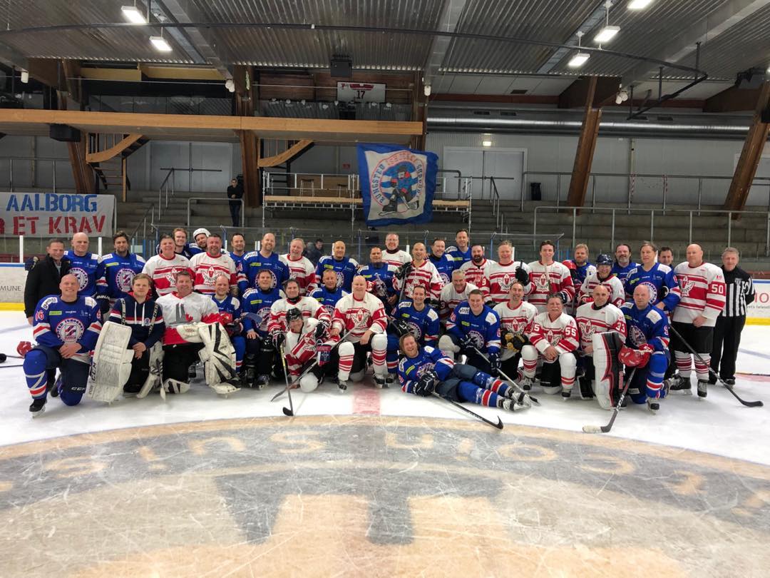 Voyageurs 7 Rungstad 6
Great game last night. Rungstad hosted a great meal after the game. Thanks to Per and all members of the Rungstad team.