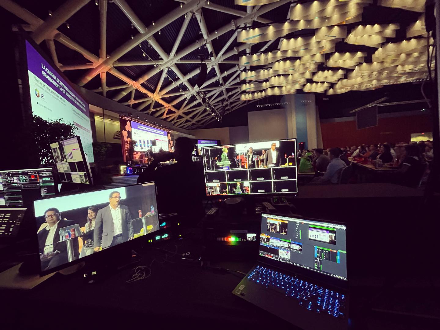 #Recordingmode
#MIDA2022
#corporateevents #audiovisual #meetings