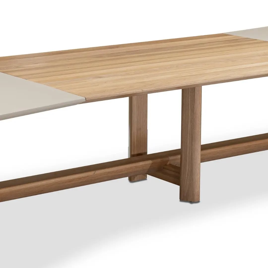 Mesa de jantar Trivium
de 4 metros
madeira de jequitibá e mdf pintado em microtextura
Design @ampezzanmaciel.design
Coleção Bossa Nova
De Lavie Decor
#moveiscomdesign
#moveisdemadeira #mesademadeira #mesadejantar #mueblesdemadera #mueblescondiseno #Design #decor #mesadecomedor