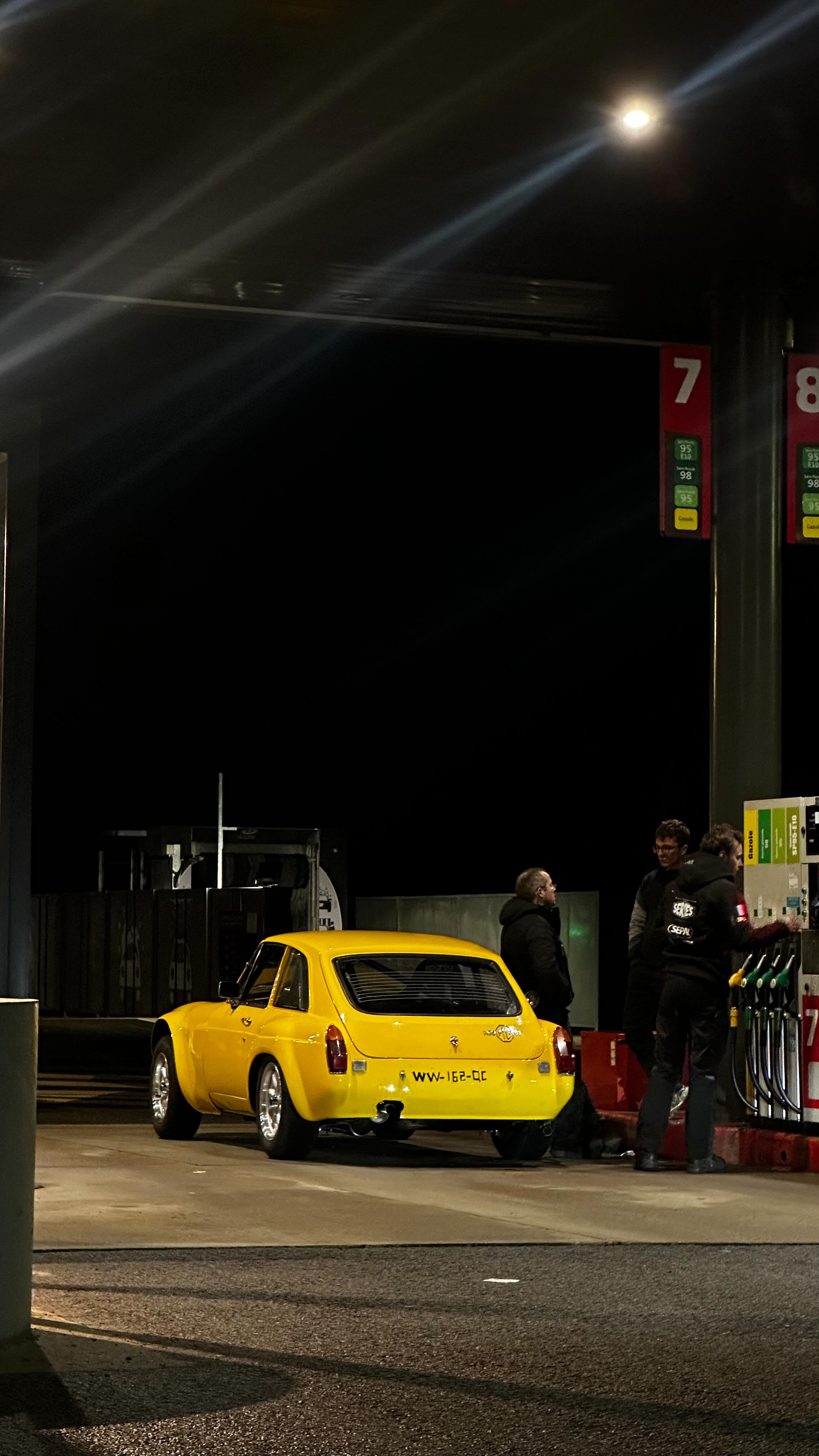 Flat Out for Monte-Carlo !
2026. La team @series_estaca n’ont vraiment pas le temps 🔥🏁
Bravo à eux et bon Rally Monte Carlo 👏
🤝 @nicolasgallet10