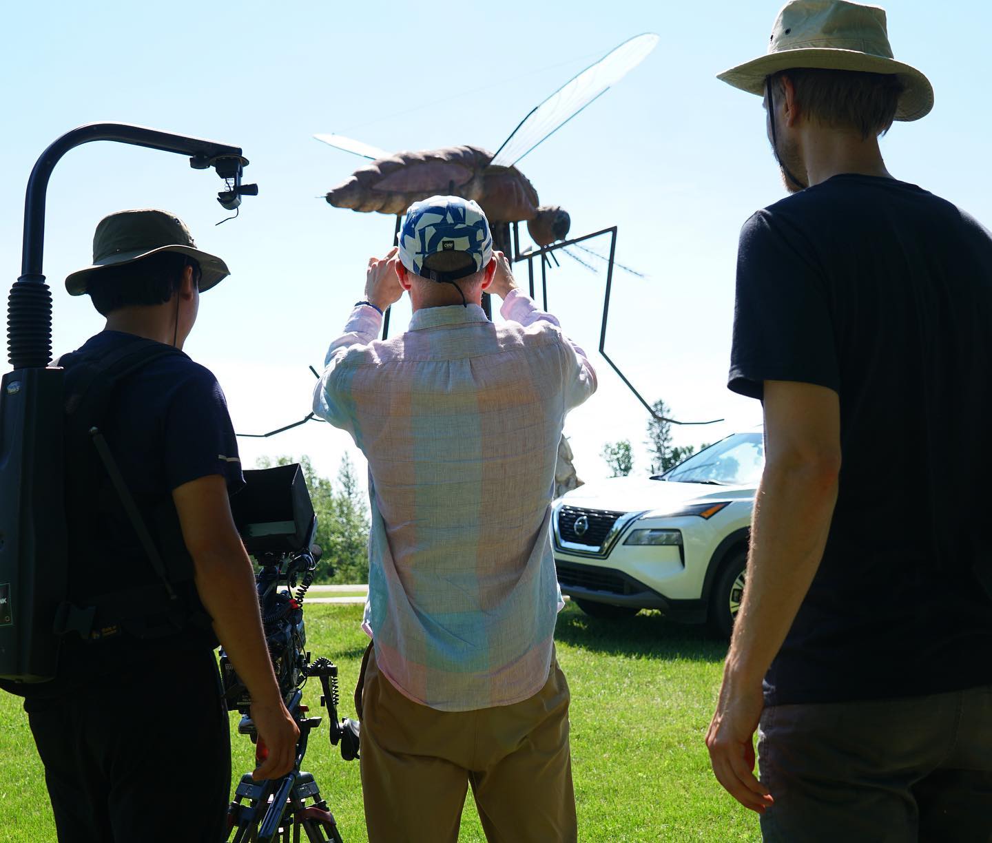Framing up the giant mosquito statue in Komarno, MB