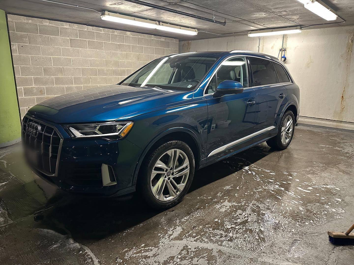 Keep your vehicle clean and detailed! Book with us today 😎 #audi Visit our website (link in bio) and book today!
.
.
#autodetail #autodetailer #autodetailing #clean #fresh #flawless #carculture #simplyclean #carlifestyle #dailydriven #luxurylifestyle #luxury #lux #interiordesign #exteriordesign #sanfrancisco #luxury #restoration #exteriordesign #restoration #detailing #carwash #bayarea #carcare #mobilecarwash #cargloss #carshine #auto #bayarea