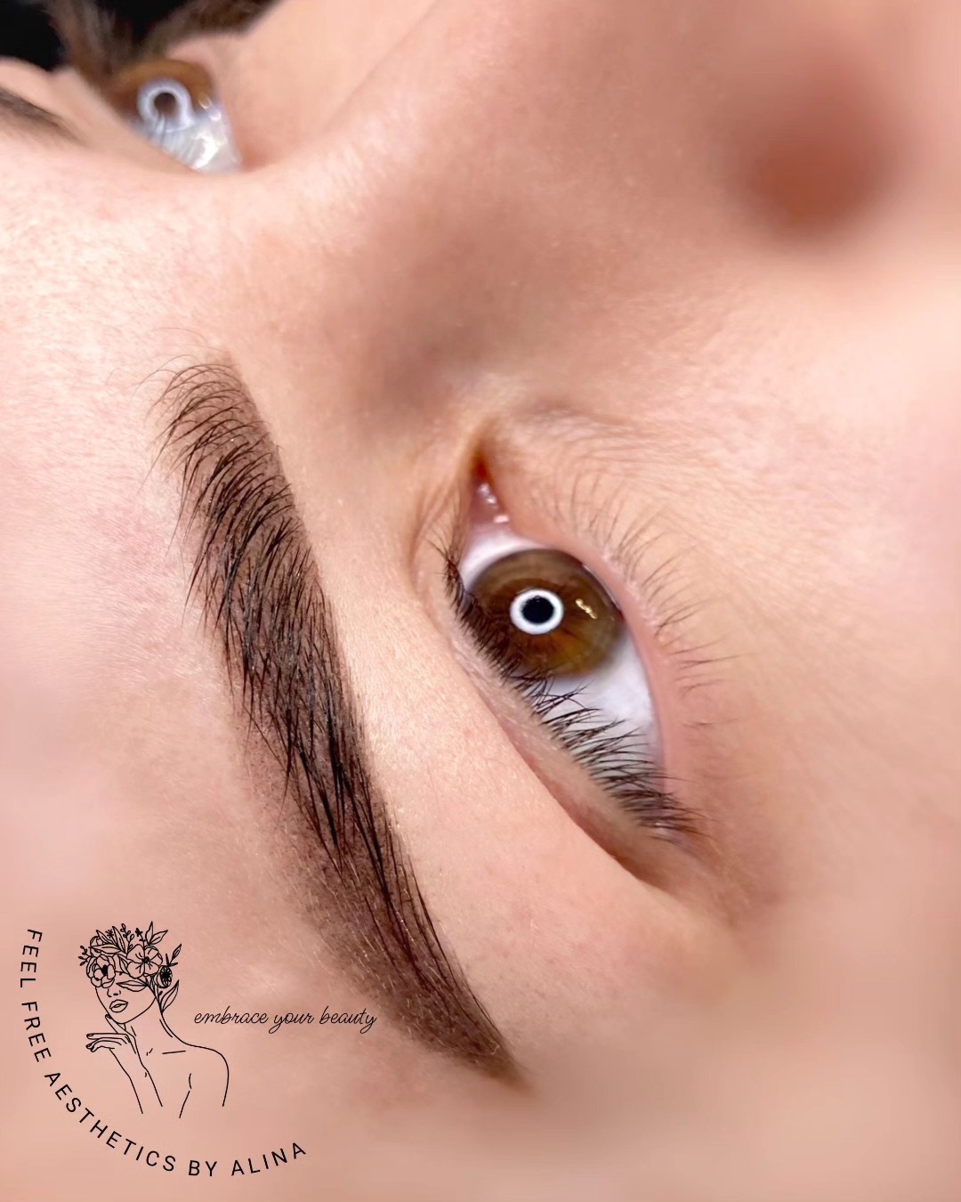 Powder Brows 😍❤️🔥 Direkt nach der Behandlung ✨
#powderbrows #permanentmakeup #permanentcosmetics #permanentmakeupartist #loveyourself #lovewhatyoudo