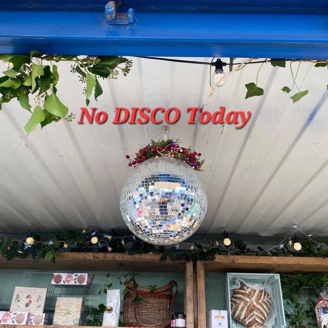 Hibernia market will not open today at Airfield Estate, due to risks associated with storm weather.
Keep safe and well and look forward to seeing you next weekend.
Some traders at Airfield Farmers Market are open today @sarahsnaturalkitchen @local_food_producers