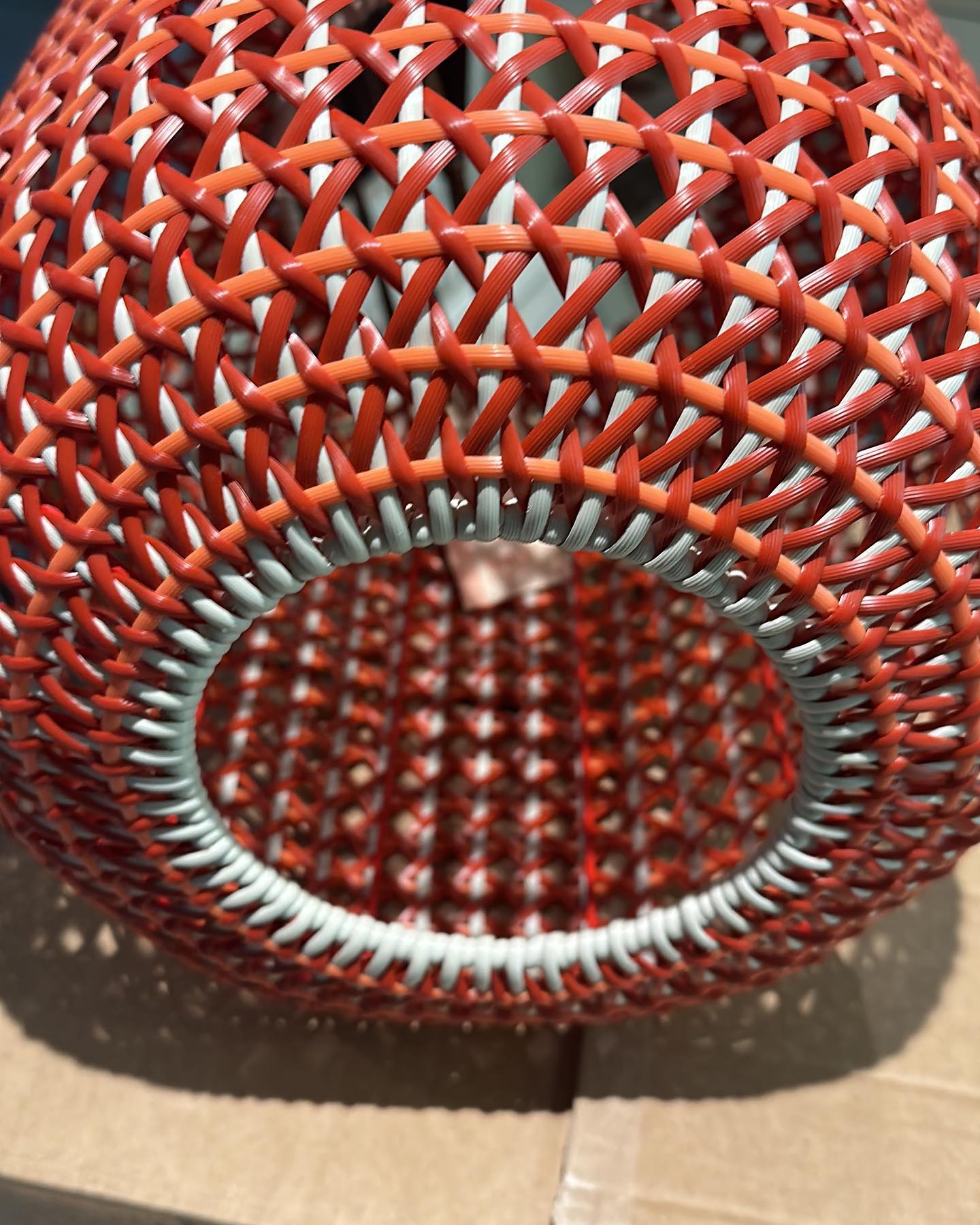 Let the fun begin …outdoor pendants have just arrived #outdoorlighting #coolgardenlights #londoncontemporarygardens #contemporarygardens #bestgardenlighting #lovegardenlighting #exteriordesigner