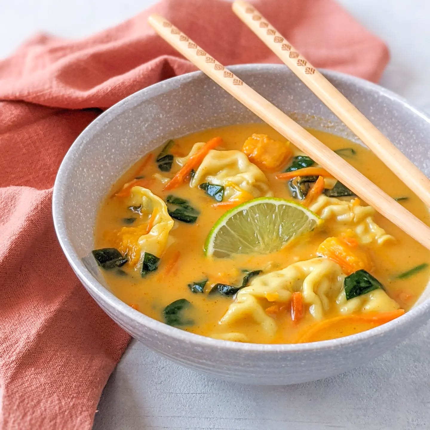 New recipe on the blog! Coconut Curry Dumpling Soup! 🥟
.
🥟Link in bio!
.
.
.
#dumplings #soup #curry #coconut #coconutcurry #dumplingsoup #veggies #bonebroth #nutritious #recipe #foodblog #food #recipes #healthyrecipes #foodpic #soups