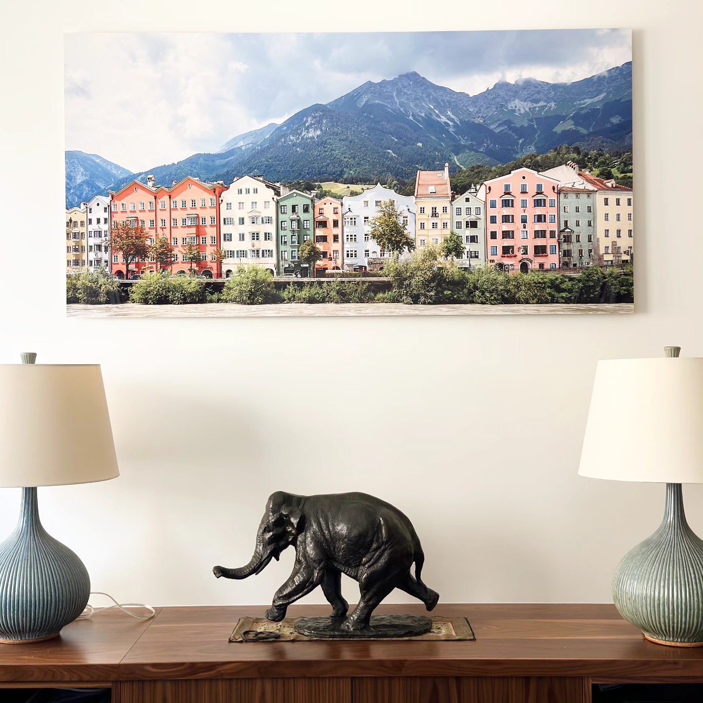 Central Park West Project is done. We have featured some of our client's photography work in the rooms -
πΈ @jeffreyhalpern