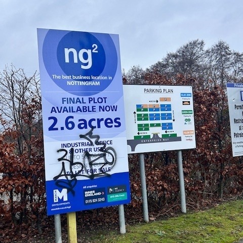 Before and after of a graffiti removal at NG2 yesterday. This was done with a chemical clean. ALL GONE! ✨