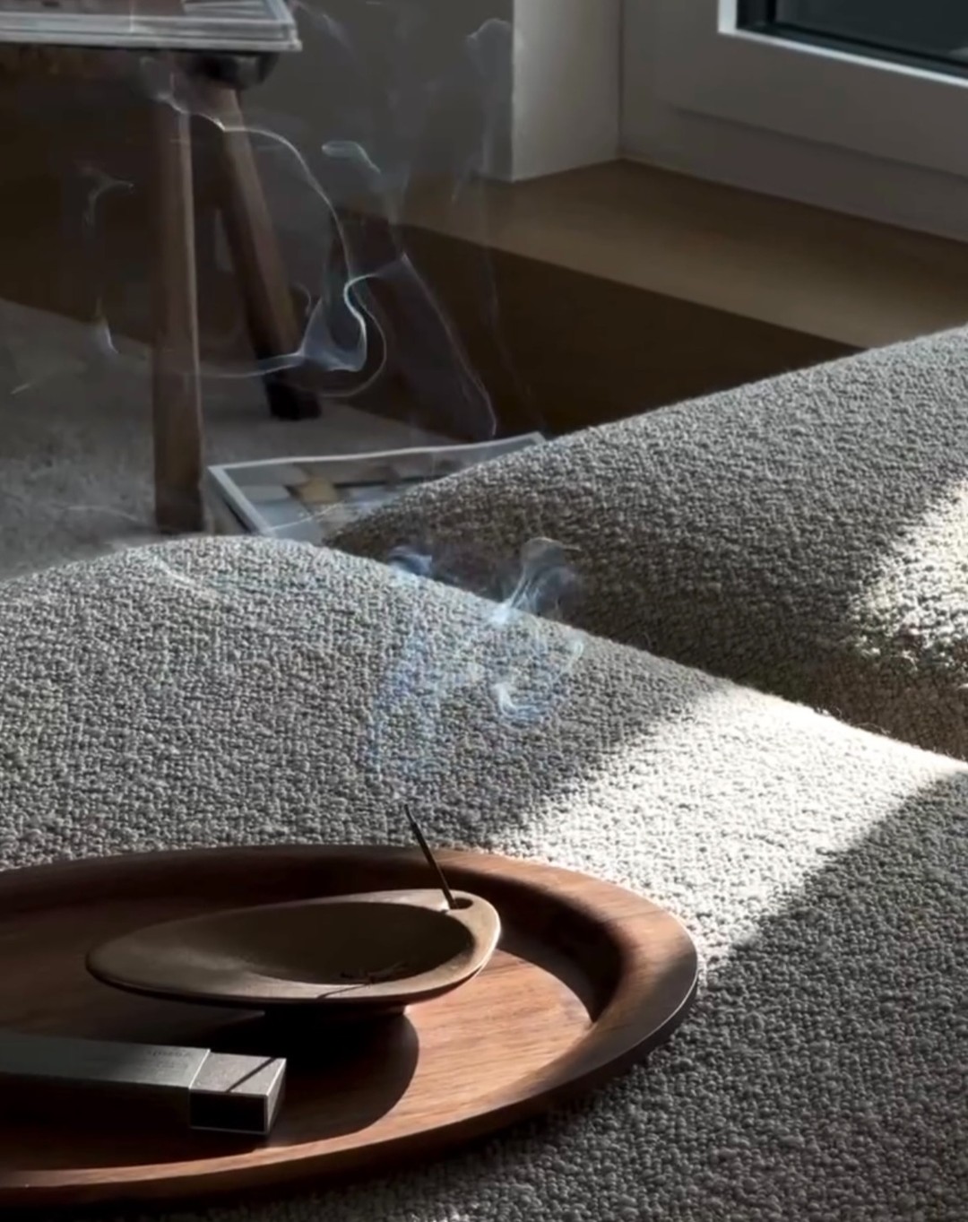 There’s a common misconception that interior design is solely about high-end furniture and luxury decor. 💸
The true role of an interior designer is much deeper—it’s about understanding the unique needs and personalities of the individuals who live in the space. Therefore, a well-designed home is more than just its objects; it’s an atmosphere, carefully curated to enhance both physical comfort and emotional well-being.
Ultimately, a home is not defined by the cost of its pieces, but by the way it makes you feel. And that is the essence of what we, as designers, aim to create.
What makes your home feel uniquely yours?
#gezondwonen #mindfuldesign #duurzaamwonen #woneninspiratie #ruimtelijkontwerp #woonideeën #wellbeingdesign #functionaldesign #interieuradvies #interieurinspiratie #duurzaamdesign #interieurstyling #interieurontwerp #homeinspiration #wooninspiratie #creativespaces #sustainableliving #healthyliving #interieurdesign #huisinrichting #personalizedspaces #interiordesign #thoughtfuldesign #binnenkijken #cozyhome #designwithpurpose #homeatmosphere