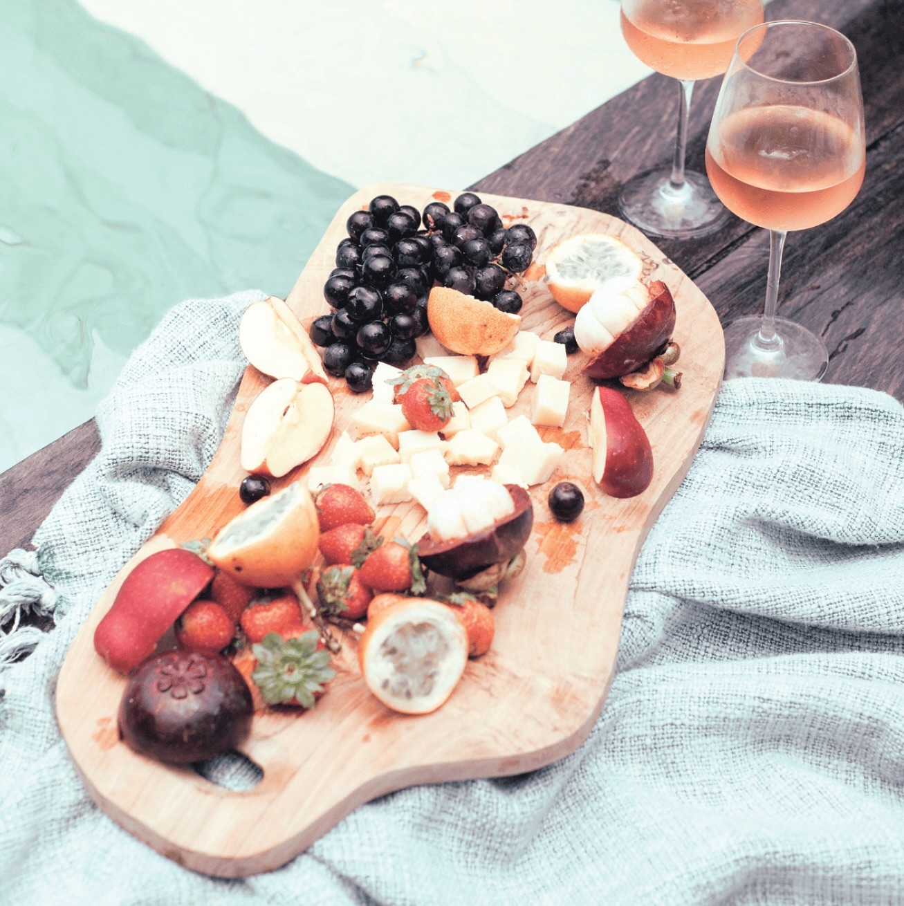 Book your function with us and collaborate with one of our local catering companies to design a menu that suits your event perfectly. Our experienced local caterers are well-versed in all types of events, as our area is a popular destination for special occasions. Whether you’re looking for a cocktail menu, grazing table, sit-down meal, BBQ, or high tea, we can connect you with the right catering contacts to bring your vision to life. We have room for a food van too!