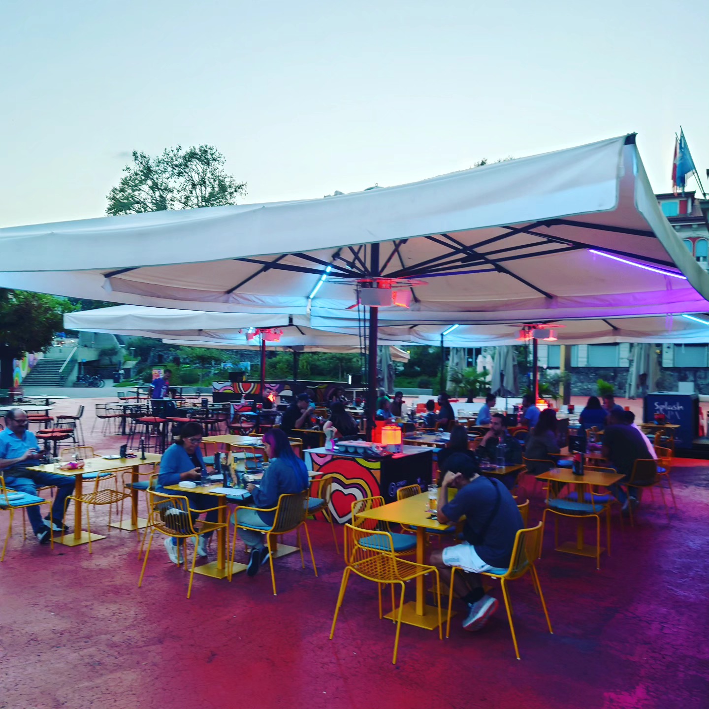 #tomorrow #afternoon #theoneandonly #spontaneous #regular #cocktailcompetition #inticino♥️ #trofeoticino #@swissbarkeeperunion #@movielocarno #flairshow #@johnnysflair #swiss #flairtending #champion #joinus #4pm#locarno #themoviestar #cocktail #