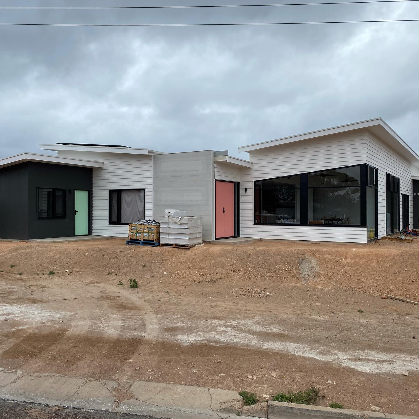 Check out this awesome Pad, a credit to my clients and crew. Such a lot of hours went into the design and construction of this one and so worth it, this is a very unique house with very cool features throughout and some even cooler ones not far away.