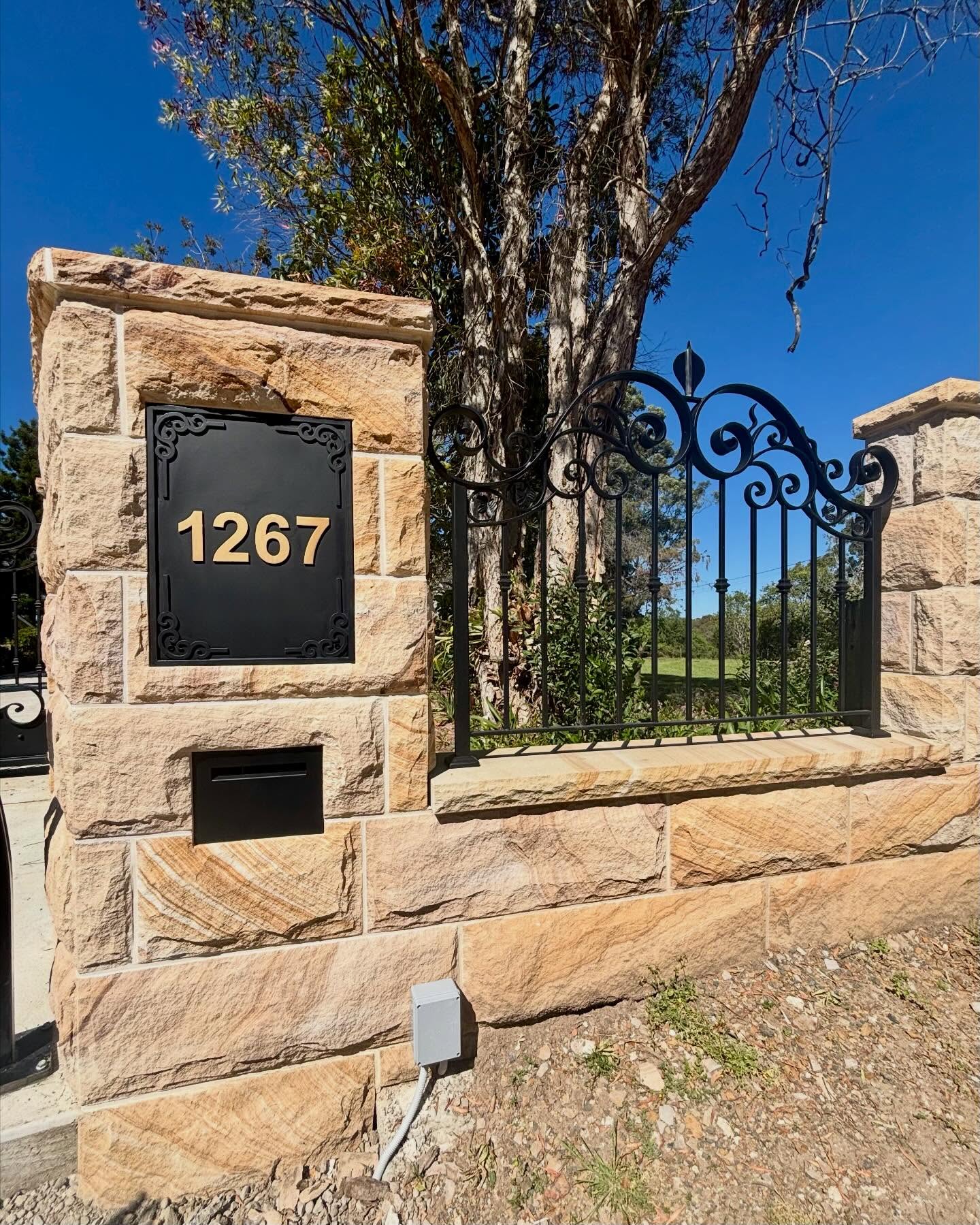 Look out for these Gates&Fence if you’re driving north toward Dural!
Some details to look at:
• Elegant&Robust match with sandstone
• Skilled Handcrafted wrought iron work
• Detailed design and careful planning
This project took over 4 months of planning and coordination to bring the client’s vision to life —and they were very happy with the installed result!
**Post 1/3
