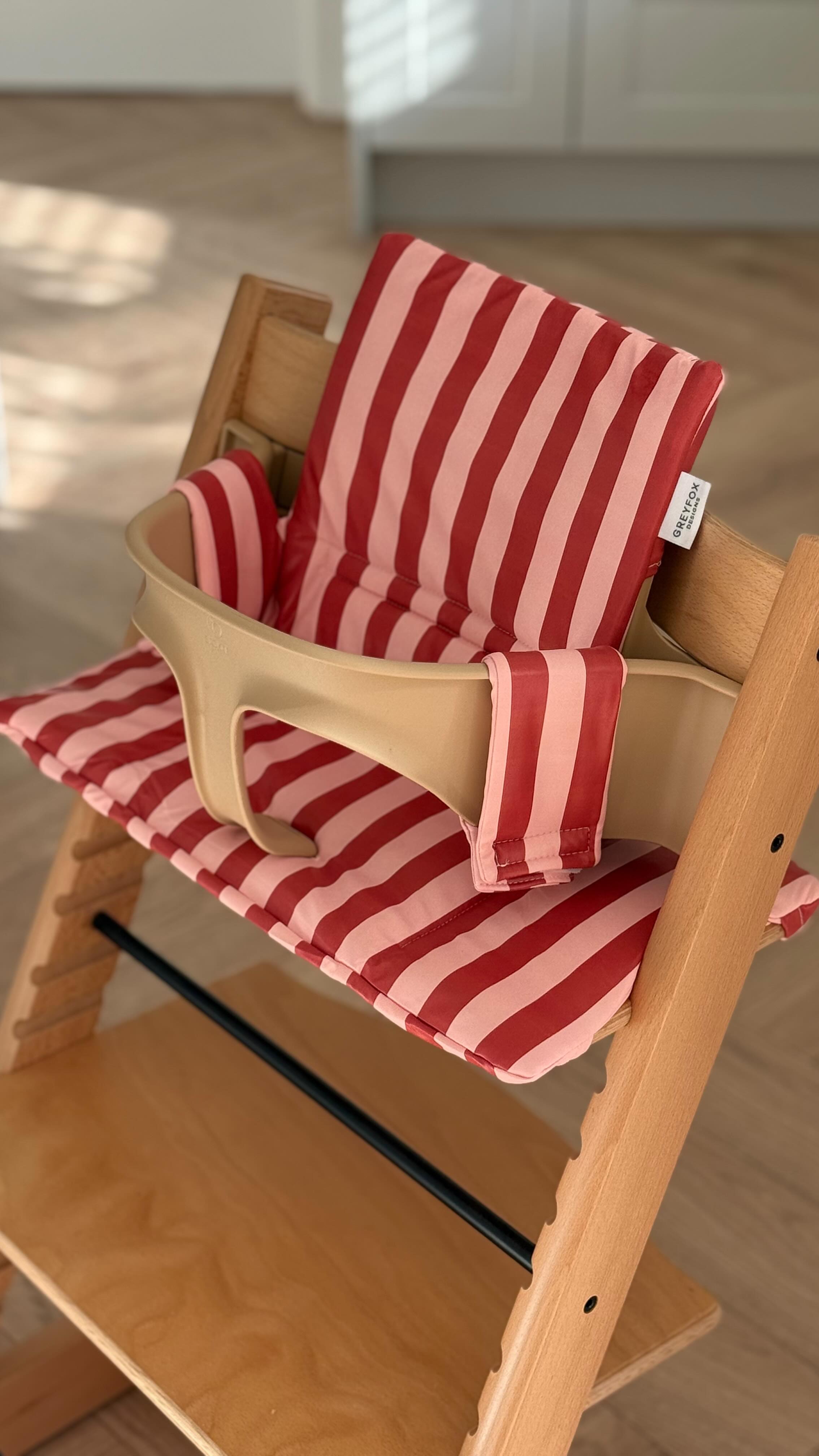 Pre-orders are OPEN!! 🩷❤️
Raspberry Ripple highchair cushions will be restocked next week, you can secure yours now 💌
.
.
#tripptrapp #stokke #highchair #valentines #greyfoxdesigns #stokkebaby #highchaircushion