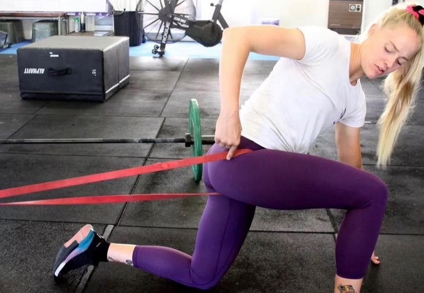 Mobility / Rehab class update 🤝🏃♀️🏋🏼♂️🤸♂️
We’re excited to launch our new rehab and mobility classes, designed and run by qualified physiotherapists who know how bodies actually move, heal, and get stronger over time.
These classes are perfect if you’re coming back from injury, managing niggles, or simply want to move better, feel stronger, and stay resilient long-term.
Please check the link in our bio for more information.
To book contact @limbitlessphysio at limbitlessmovementsolutions@gmail.com