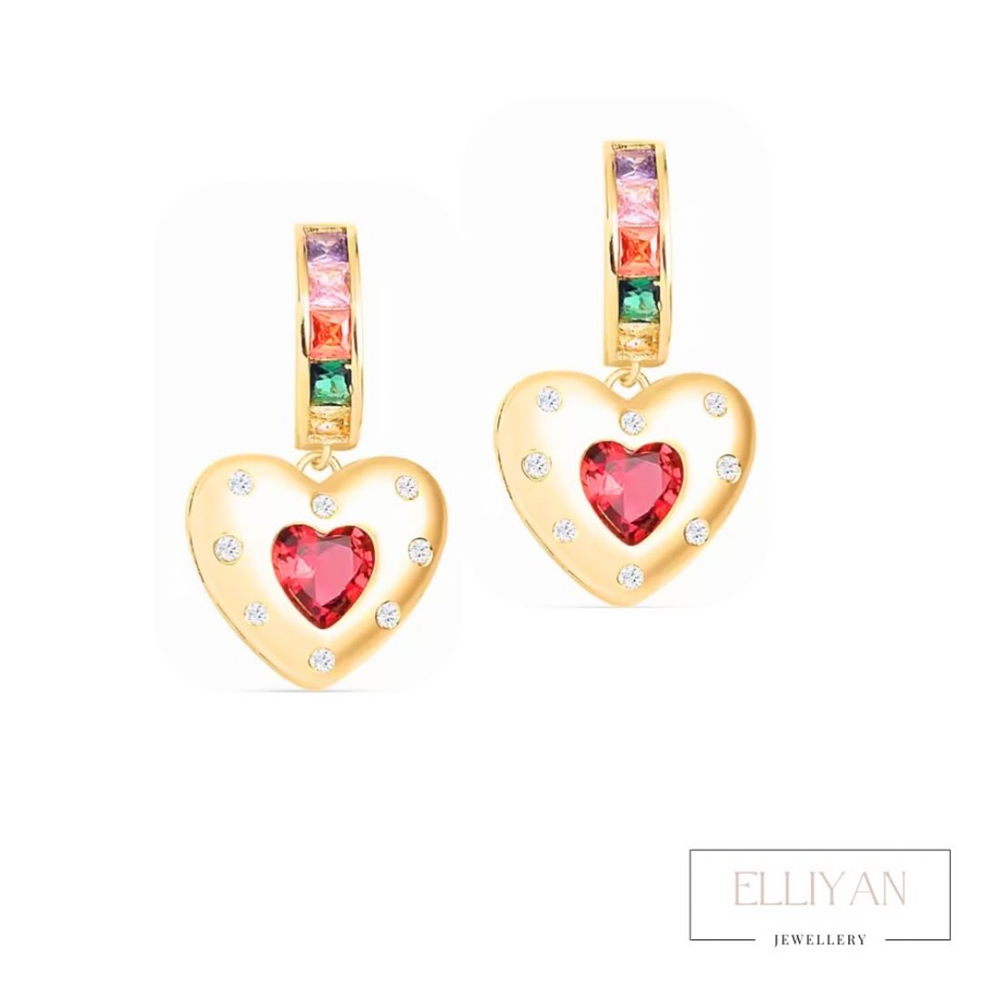 The perfect pair 😍🎄💝 @elliyanjewellery
#elliyanjewellery #gold #earrings #heart #heartearrings #gemstones #gems #earringstagram🔝 #earring #elliyan #christmasgift #foryou