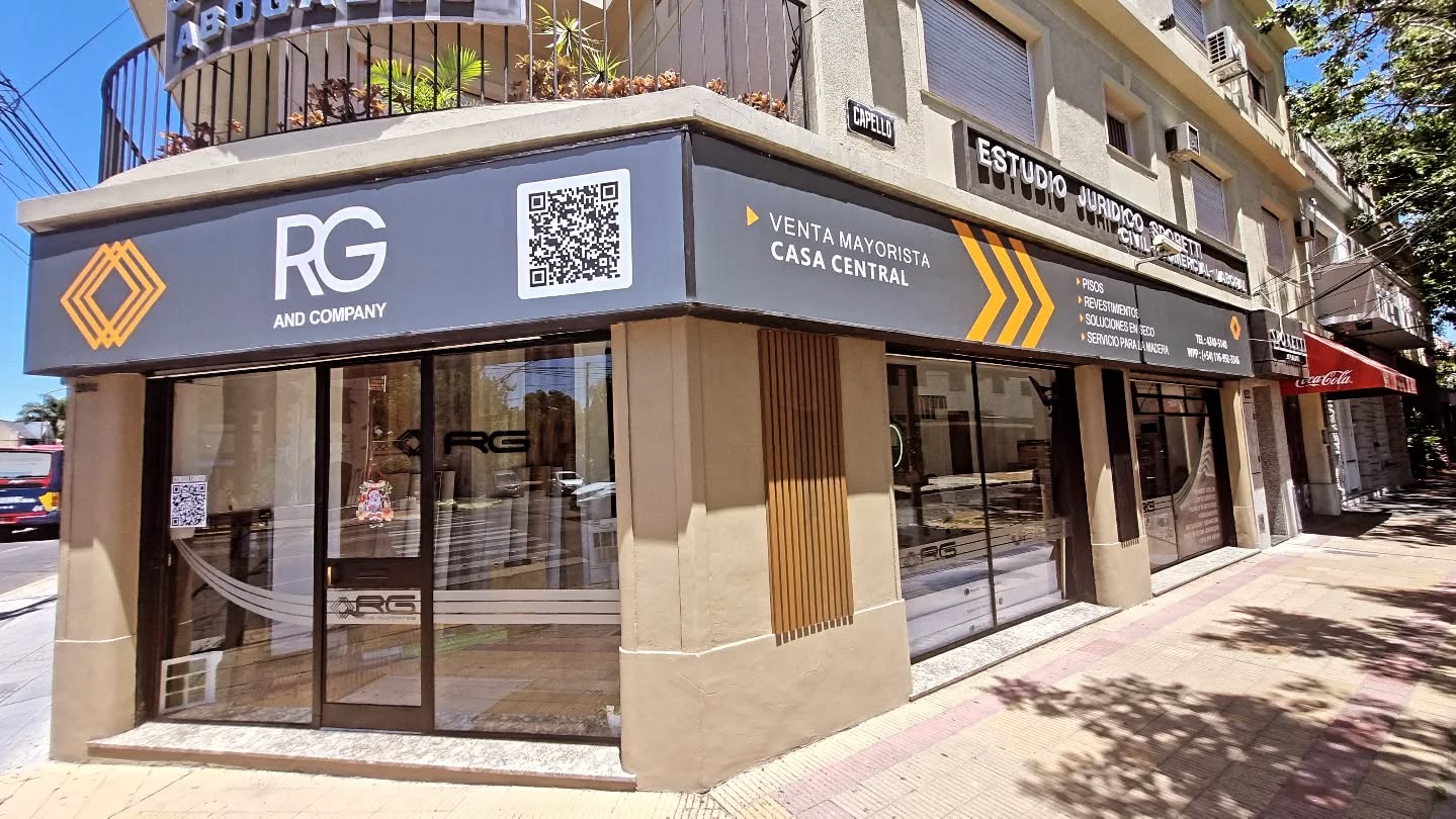 Esquina renovada con cambio de LONA
Para @rgpisos