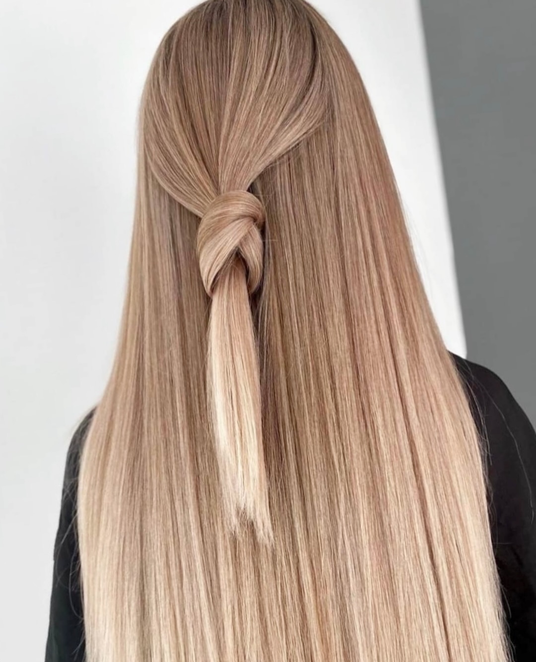 Ombré hair patine coupe brushing
Merci Maria 🩷😍
#blondie#blondiegirl#blond#blondhair#hair#hairtutorial#colorhair#paris#hairdresserparis#coiffeurparis#redken#loreal#schwarzkopf