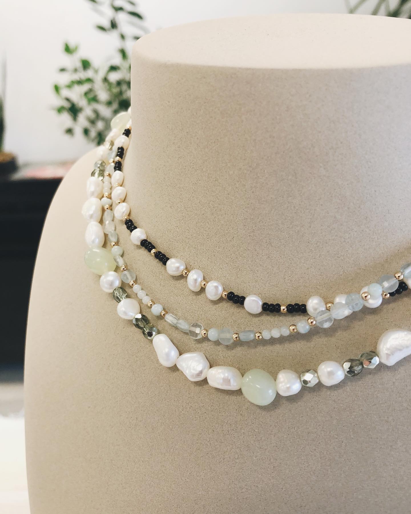 Pearl necklaces baby 🐚