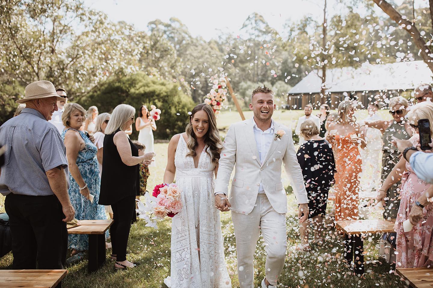 Heading in to this new year excited for what’s to come. Who’s getting married in 2023? 💕 Photo: Legend @mattashton_photo