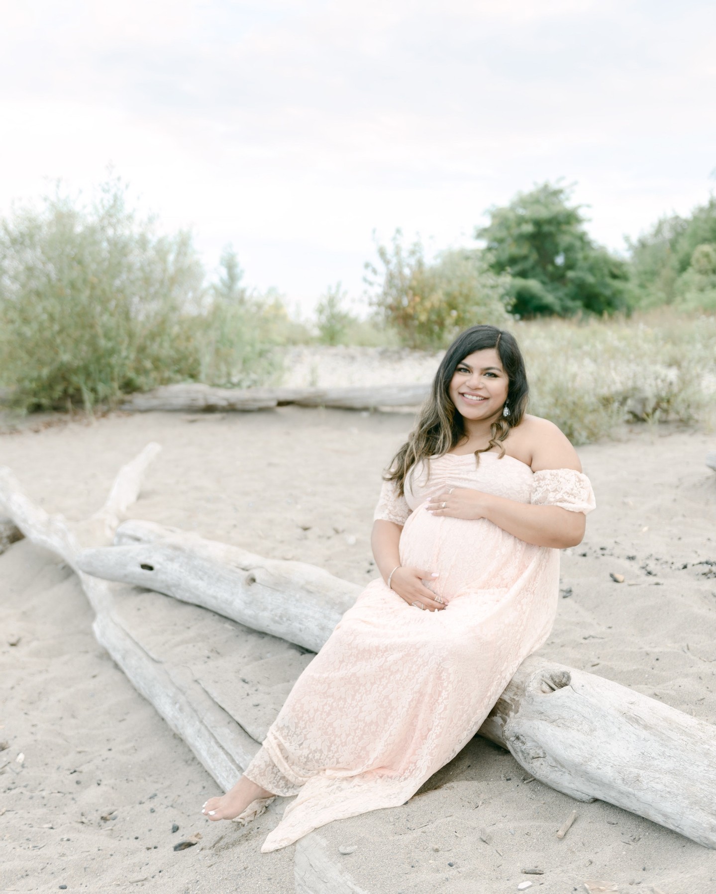 Stunning mamma 🤍
.
.
.
.
.
.
#maternityphotography #maternitysession #familyphotography #newbornphotography #maternity #familysession #torontomoms #gtamoms #torontomaternityphotography #torontomaternityphotographer #torontonewbornphotographer #torontofamilyphotographer
#torontophotographer #gtaphotographer #ontariophotographer #torontoportraitphotographer #torontoeventphotographer #pregnantandperfect #bumptobaby #themotherhoodanthology #familyinspo
#refinedpresets #refinedco #lightroompresets #naturallight #naturallightphotography #lightandairy #megmateraphotos