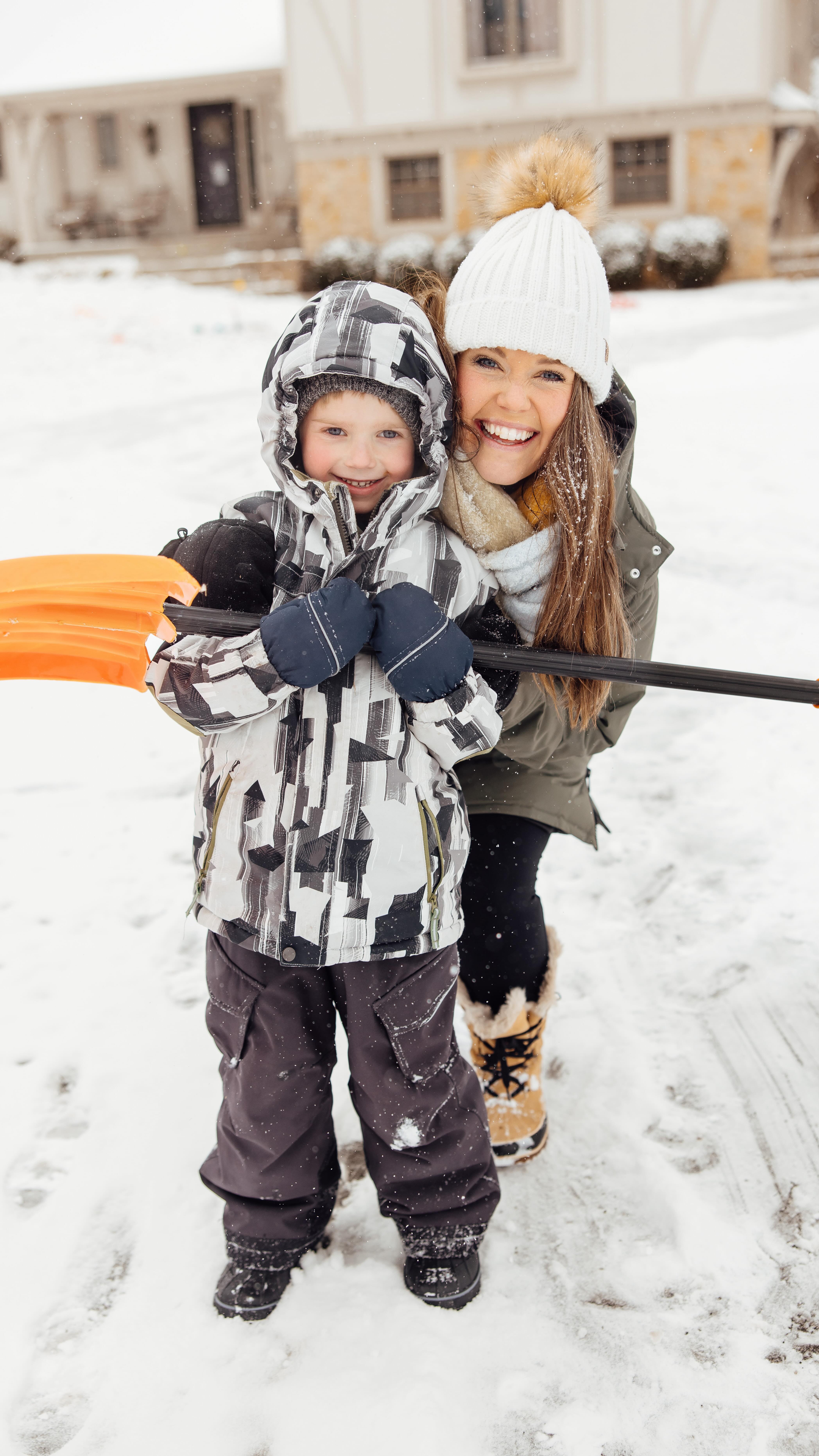 Our kids out here just keepinā us humble! šš¤Ŗ
Btwā if you try to do āspace bunsā you mayyyyyy hear that you look like youāre a cat with cute ears & āisnāt that what you were for Halloween? Why did you get your costume back out for your date with daddy?ā