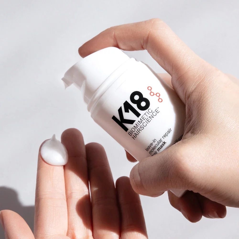 We're absolutely obsessed with K18 ❤️
We've seen incredible results with our clients using the Leave-In Molecular Repair Mask to reverse damage or maintain the health of their hair. If you're looking to strengthen your hair or make your colour last longer, K18 is the perfect solution 🔗
@k18hair_australia
#KohSalon #StKildaSalon #StKildaHair #MelbourneSalon #KevinMurphy #ElevenAustralia #K18Hair
