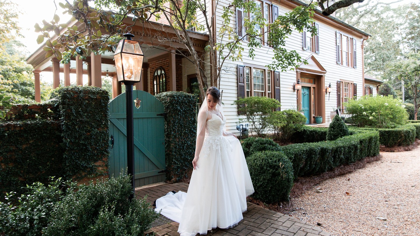 Flashback to this whimsical bridal session with Hailey.
Protip: when you get your hair and makeup trial done, why not schedule a bridal session with your photographer too? It is a great way to create magic with your photographer and get you even more excited for your wedding day!