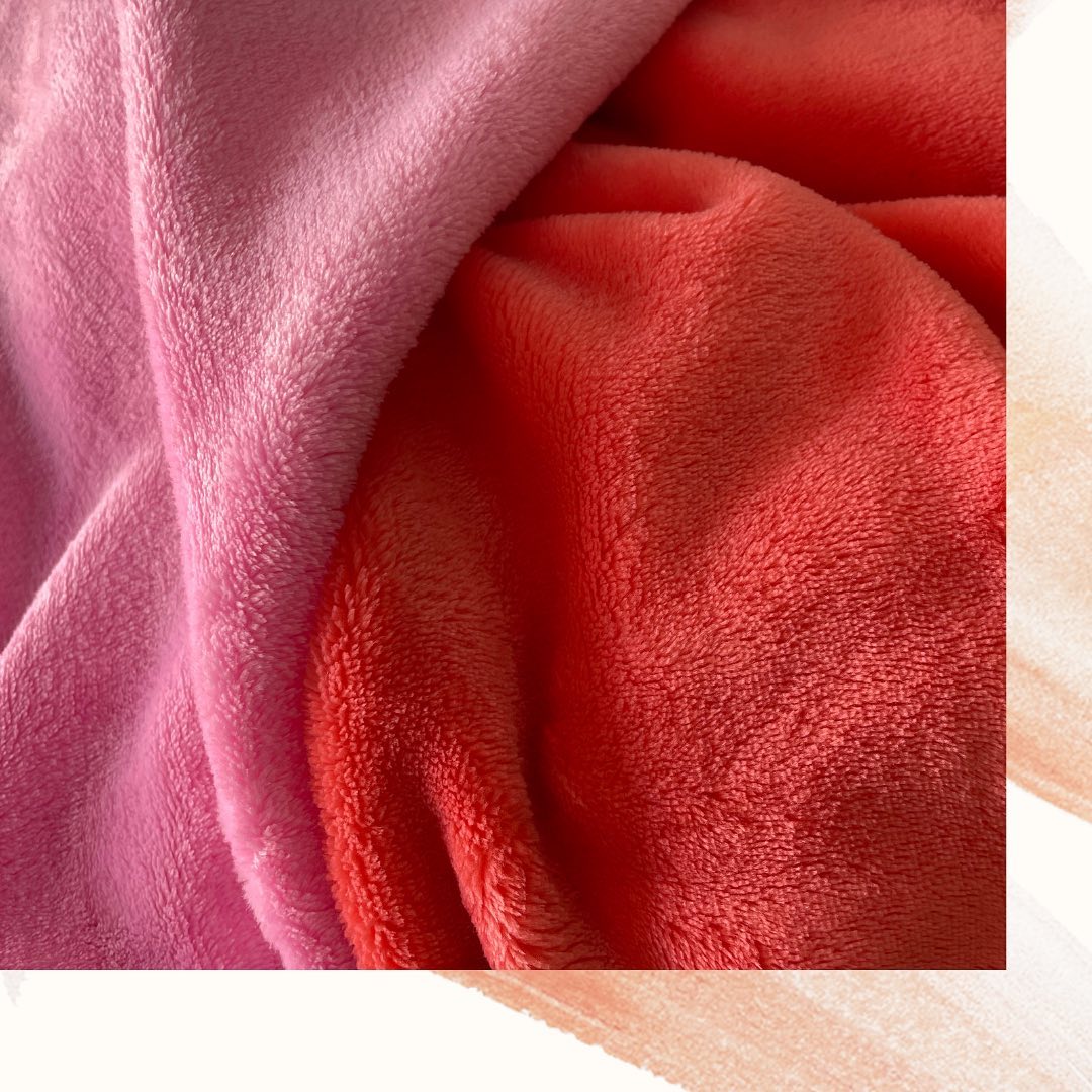 Perfect soft fur for every project you can think of from blankets to jackets…
.
.
.
.
#uaetextiles#dubaitextilesouk #dubaitextiles#textilecity #abudhabitextiles #furfabric #blankets#jackets#fabricforever