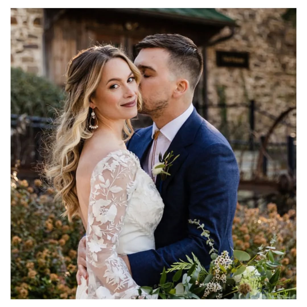 REAL bride Nicole looks amazing wearing my Haven pearl drop earrings on her big day ✨️
.
.
.
#bridalearrings #weddingearrings #bridalaccessories #weddingaccessories #bridal #bridalstyle #bridalhair #weddinghair
#weddingstyle #weddingaccessory #hairaccessory
#earrings #pearlearrings #pearlbride #bridalaccessory #bridaljewelry #weddingjewelry #brideaccessories #bridejewelry #dropearrings #uniquejewelry #bridalinspo #bridalinspiration
#weddinginspo #bridetobe #bride #wedding #bridal #bridalinspo